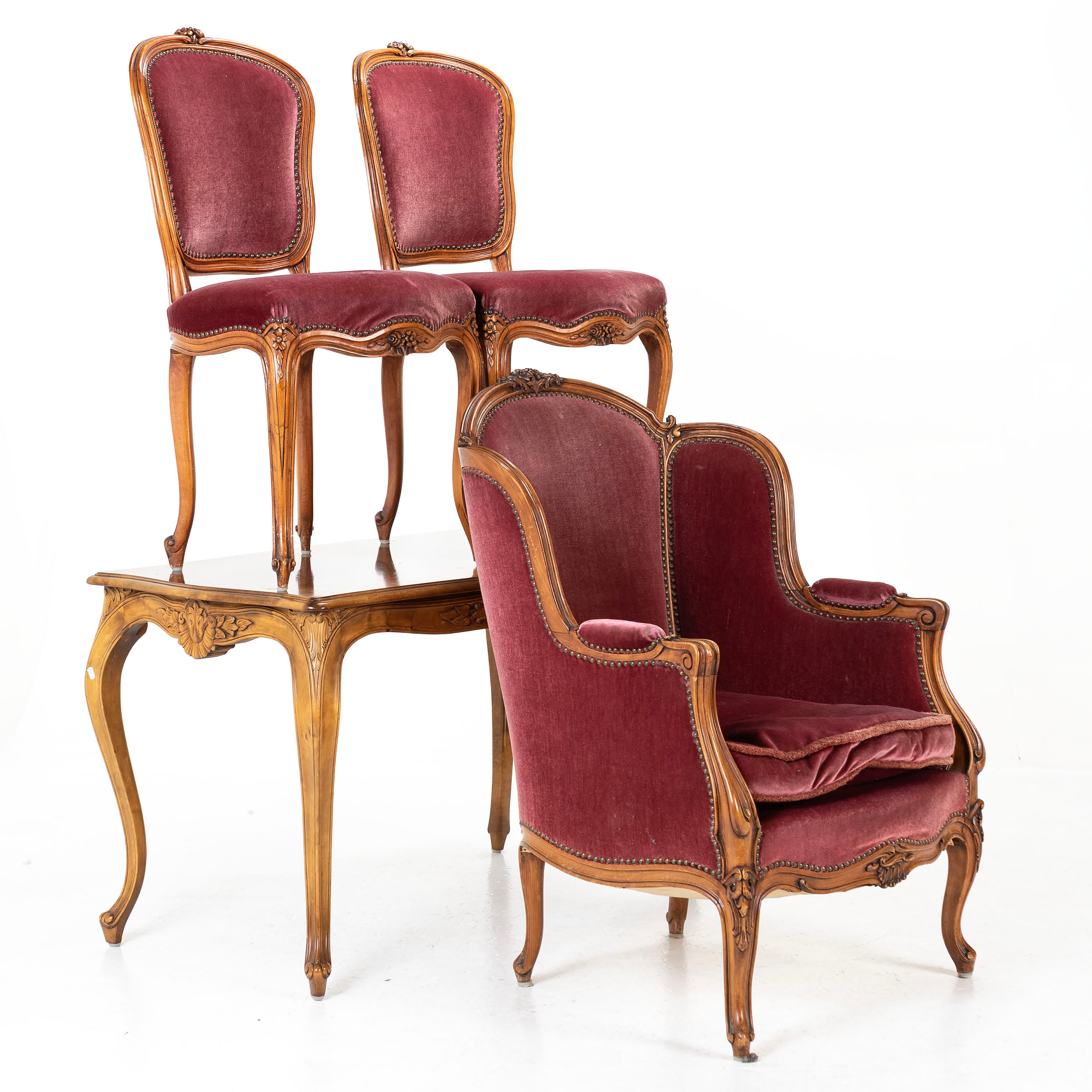 SALONGSGRUPP, 4 delar, rokokostil, 18/1900-tal.