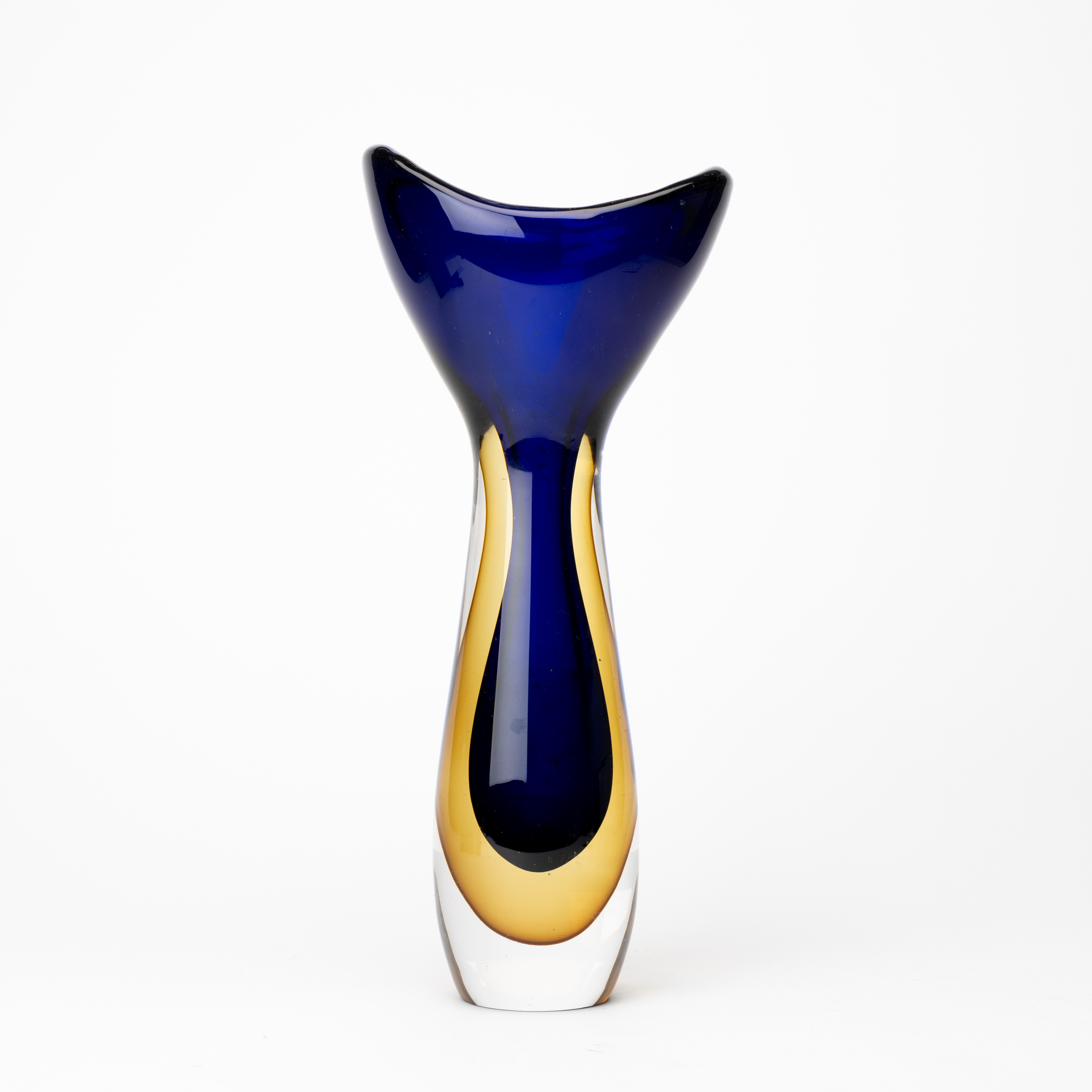 ERNEST GORDON. Vas, glas, underfång, signerad, Kosta, 1950/60-tal.
