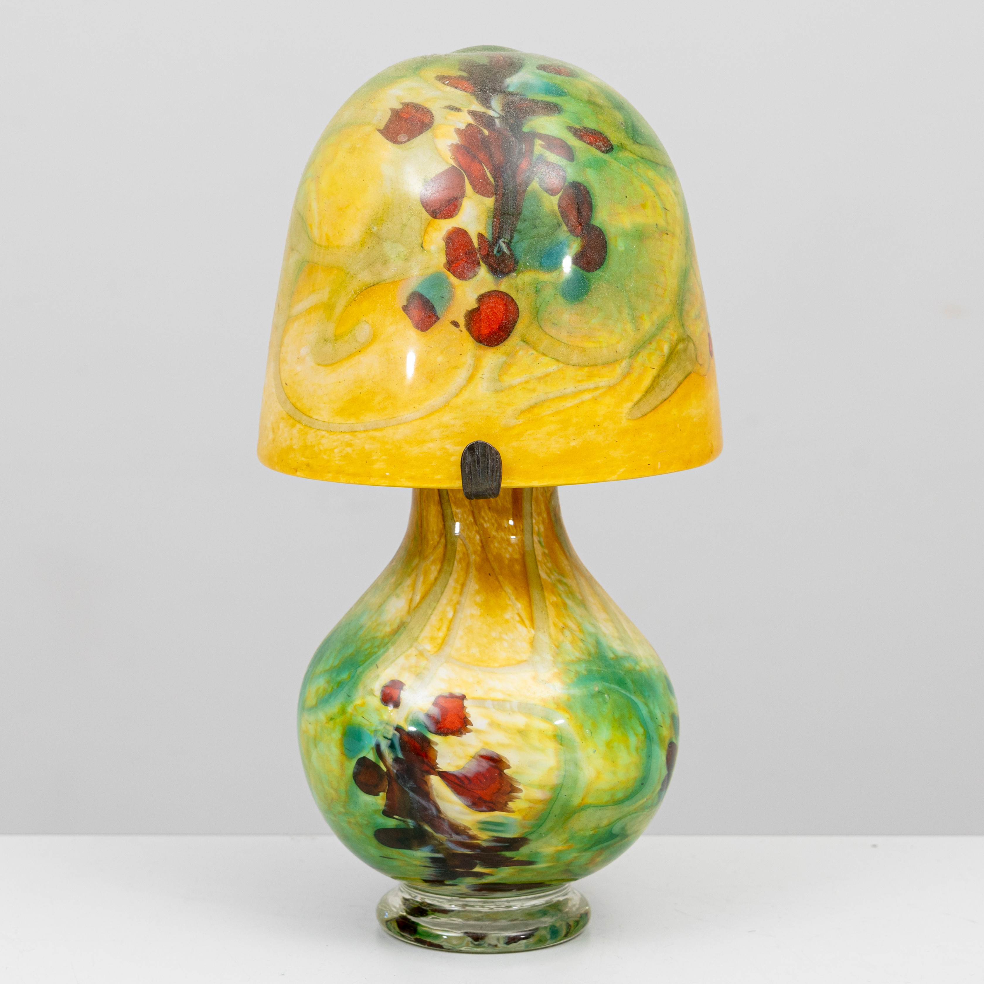 BORDSLAMPA, glas, signerad Jean Pierre Cinquilli.