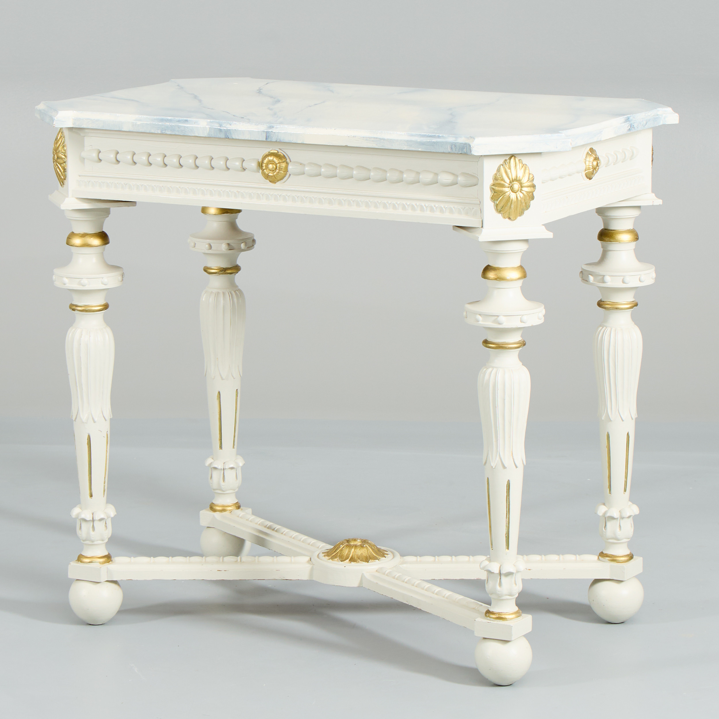 KONSOLBORD. Sengustaviansk stil, 1900-talets mitt.