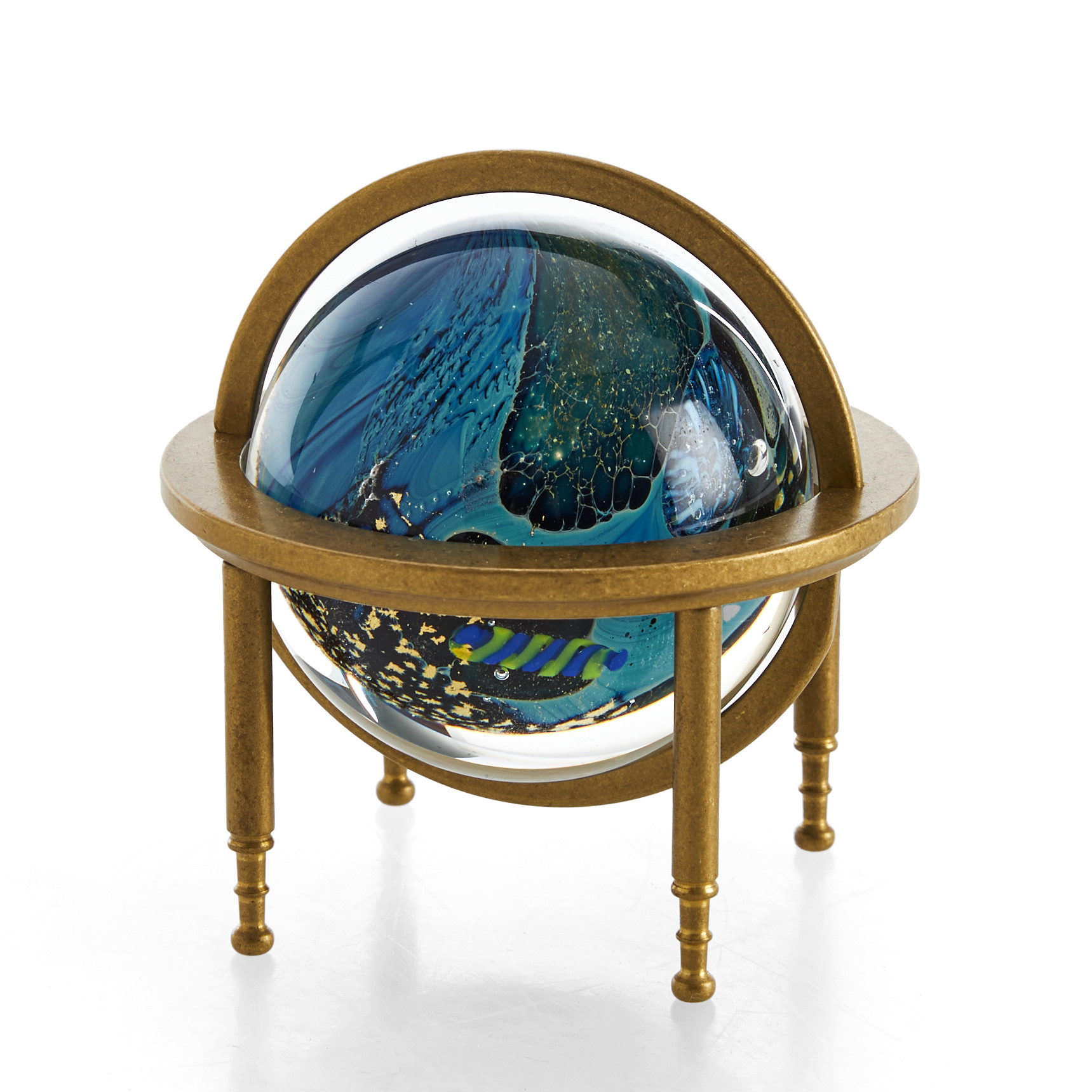 JOSH SIMPSON, (USA 1949) "Little planets", signerad och daterad JS -96, konstglas i mässingsställning.