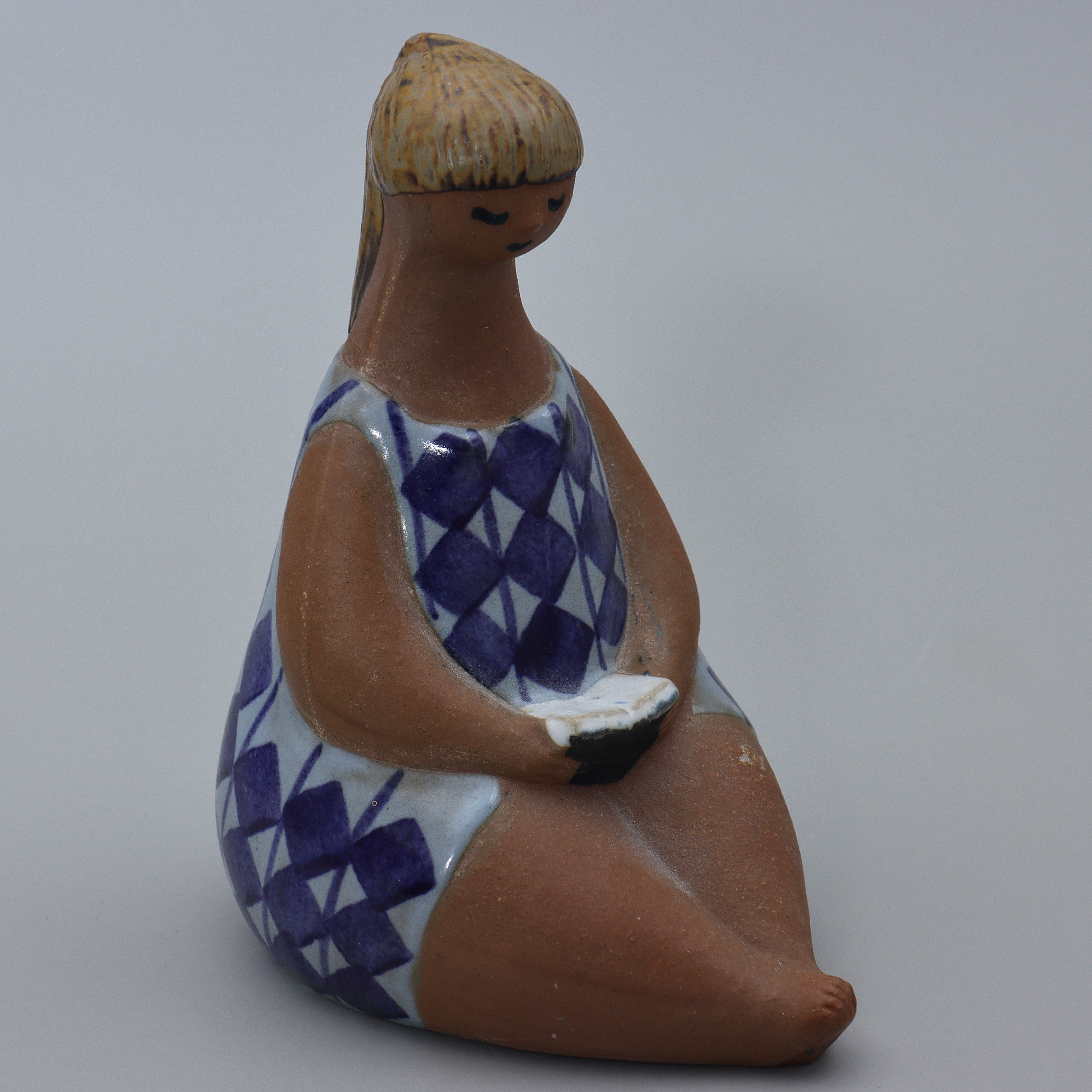 LISA LARSON. SKULPTUR "AMALIA" STENGODS, GUSTAVSBERG.