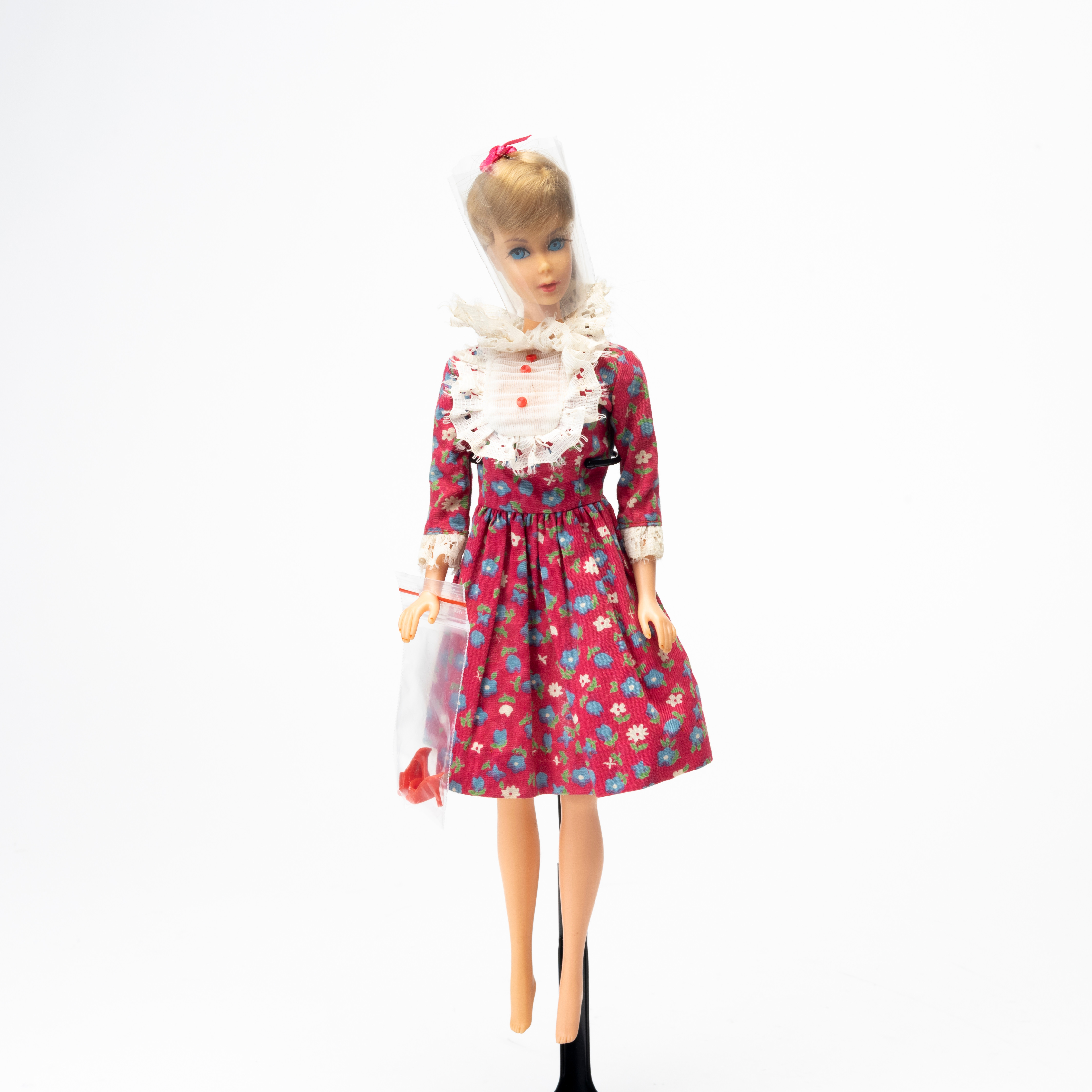 MATTEL INC. Barbie "Japanese Exclusive Dress" #2626 samt "Barbie", Twist'n turn, bendable legs, 1960-tal.