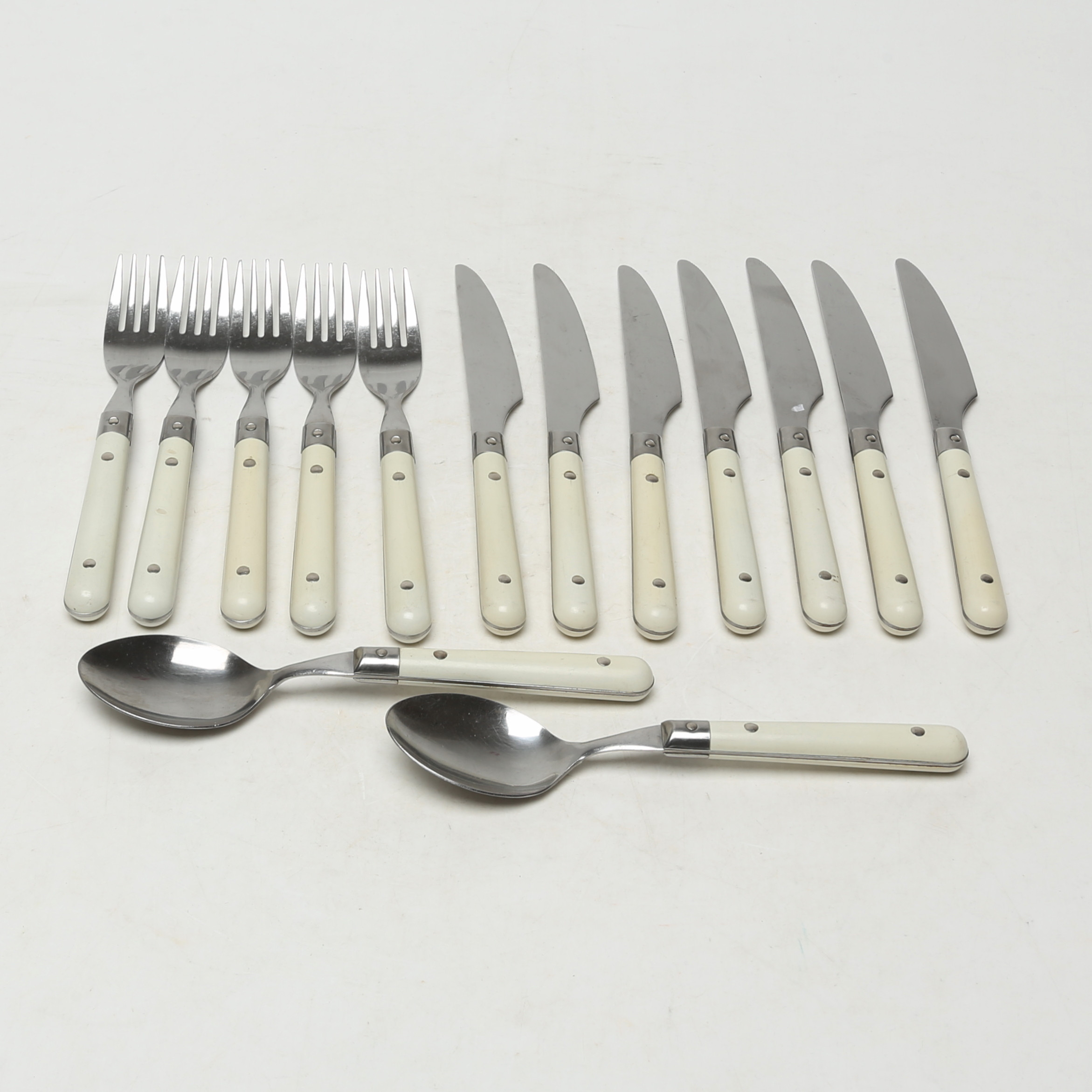 BESTICK, rostfritt, totalt 14 delar.