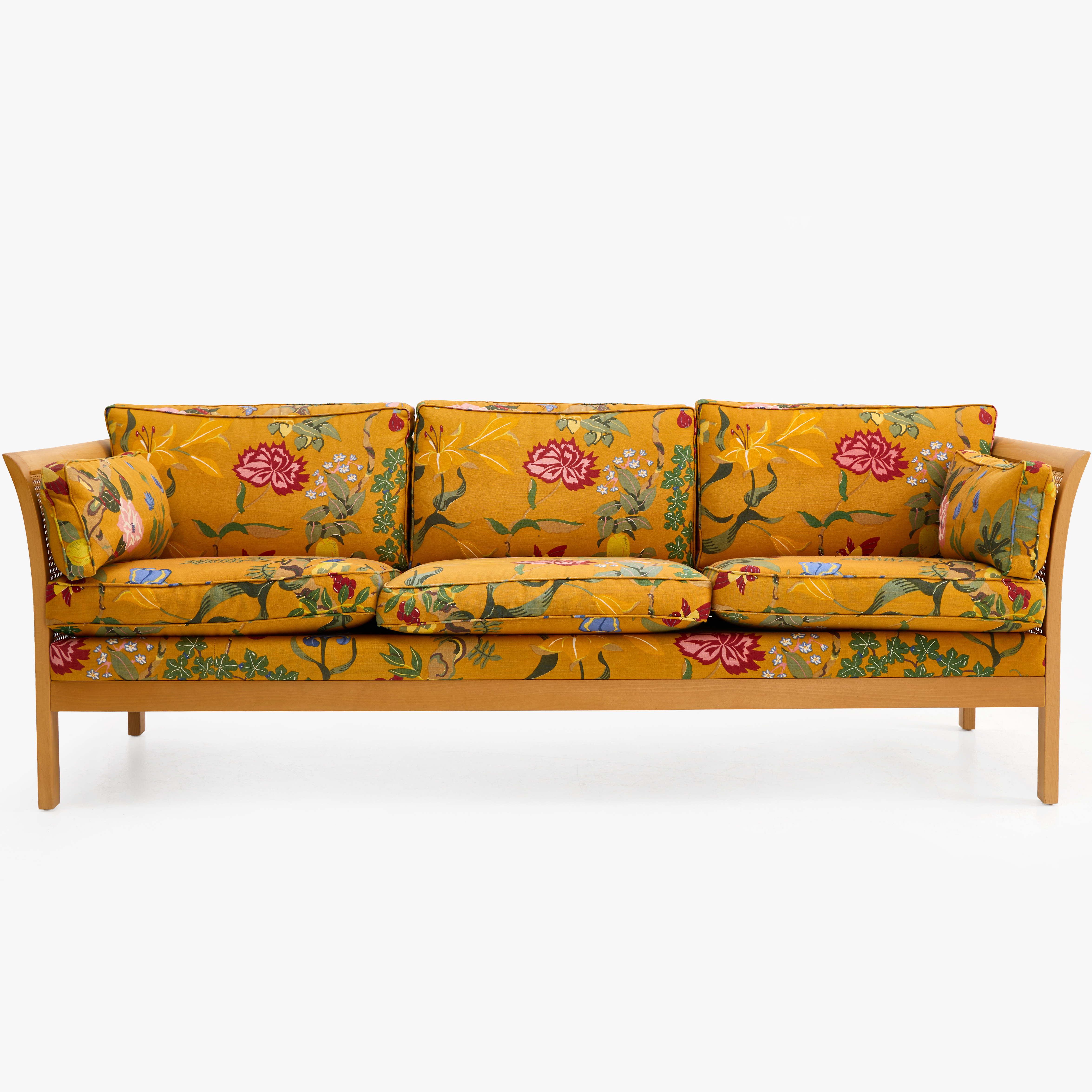 ARNE NORELL. Soffa, 3-sits, "Rotang", Norell Möbel AB, 1900-talets andra hälft, stomme i bok och flätad rotting, lösa textilklädda plymåer.