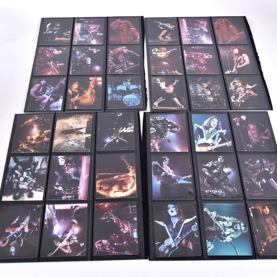 SAMLARBILDER, 72-stycken, Kiss, 2001.