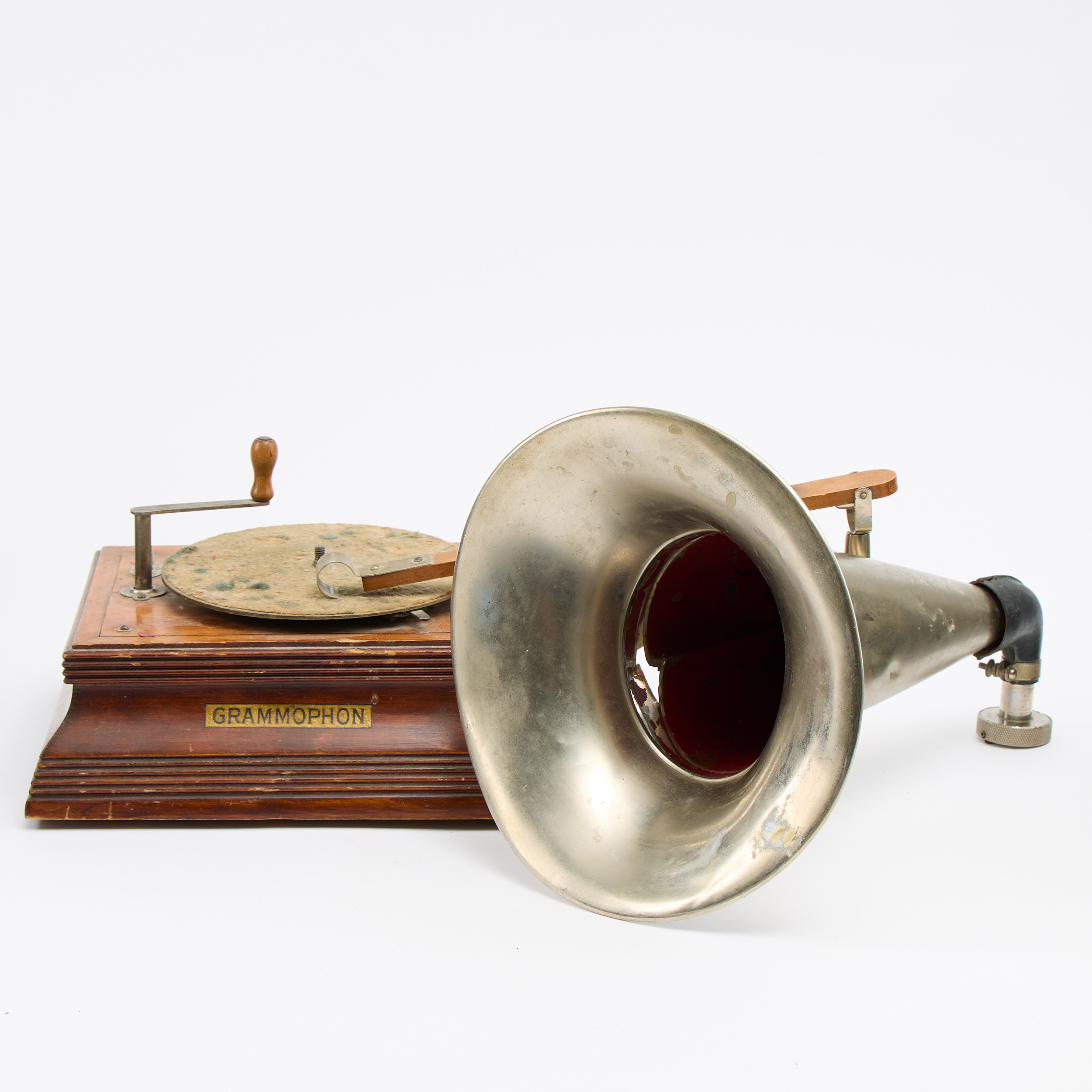 TRATTGRAMMOFON, tidigt 1900-tal.