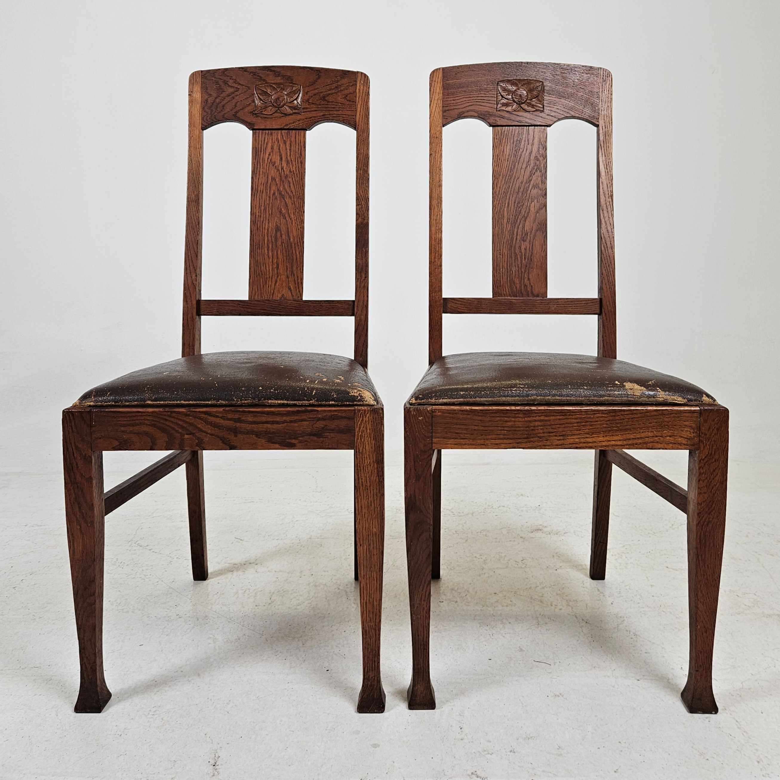 STOLAR, ett par, jugend, 1900-talets första hälft.