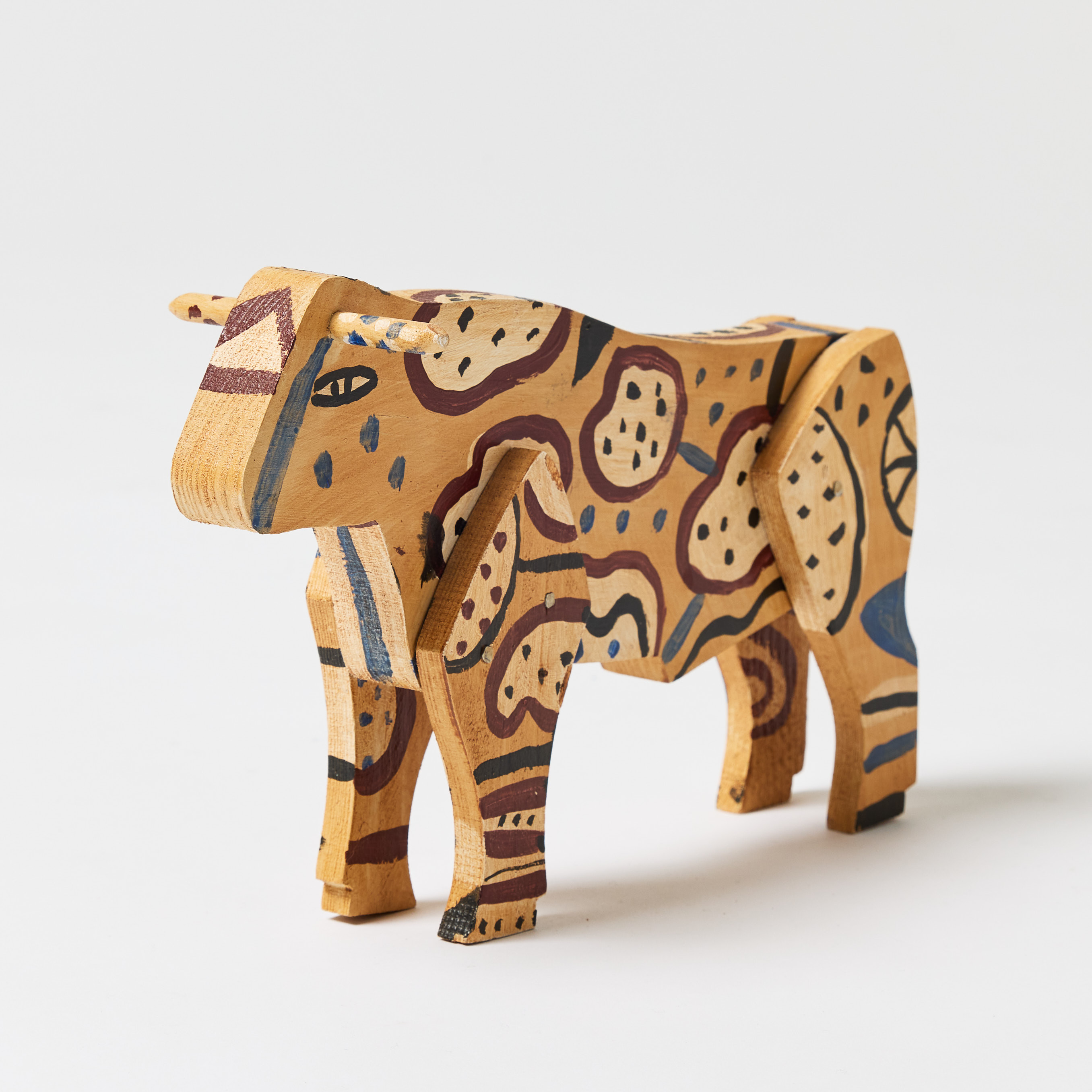 MADELEINE PYK. "Rosa", skulptur, bemålat trä, signerad.