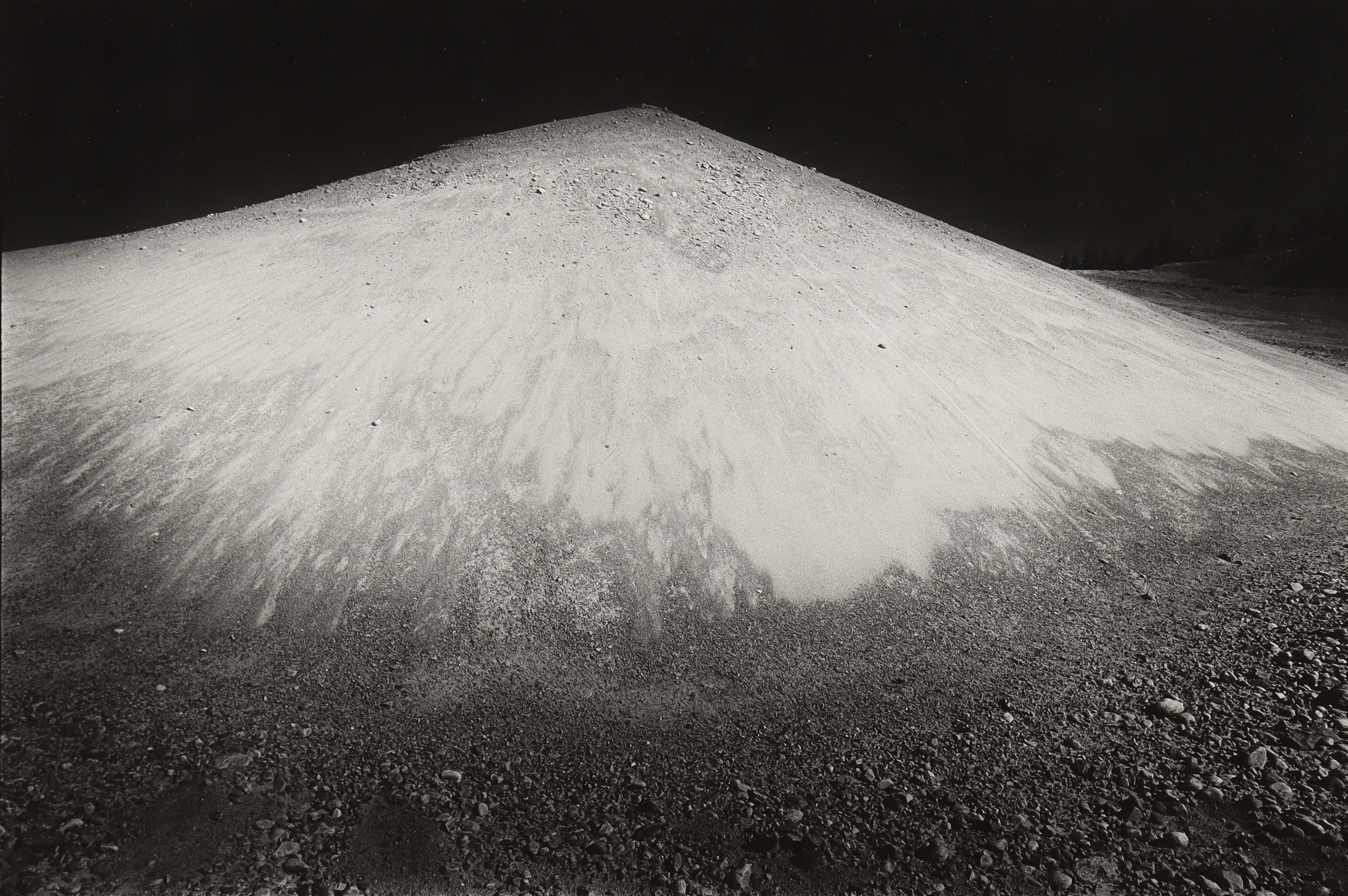 NILS-ERIK WIKEBÄCK. "Grustag vid Fryksta".