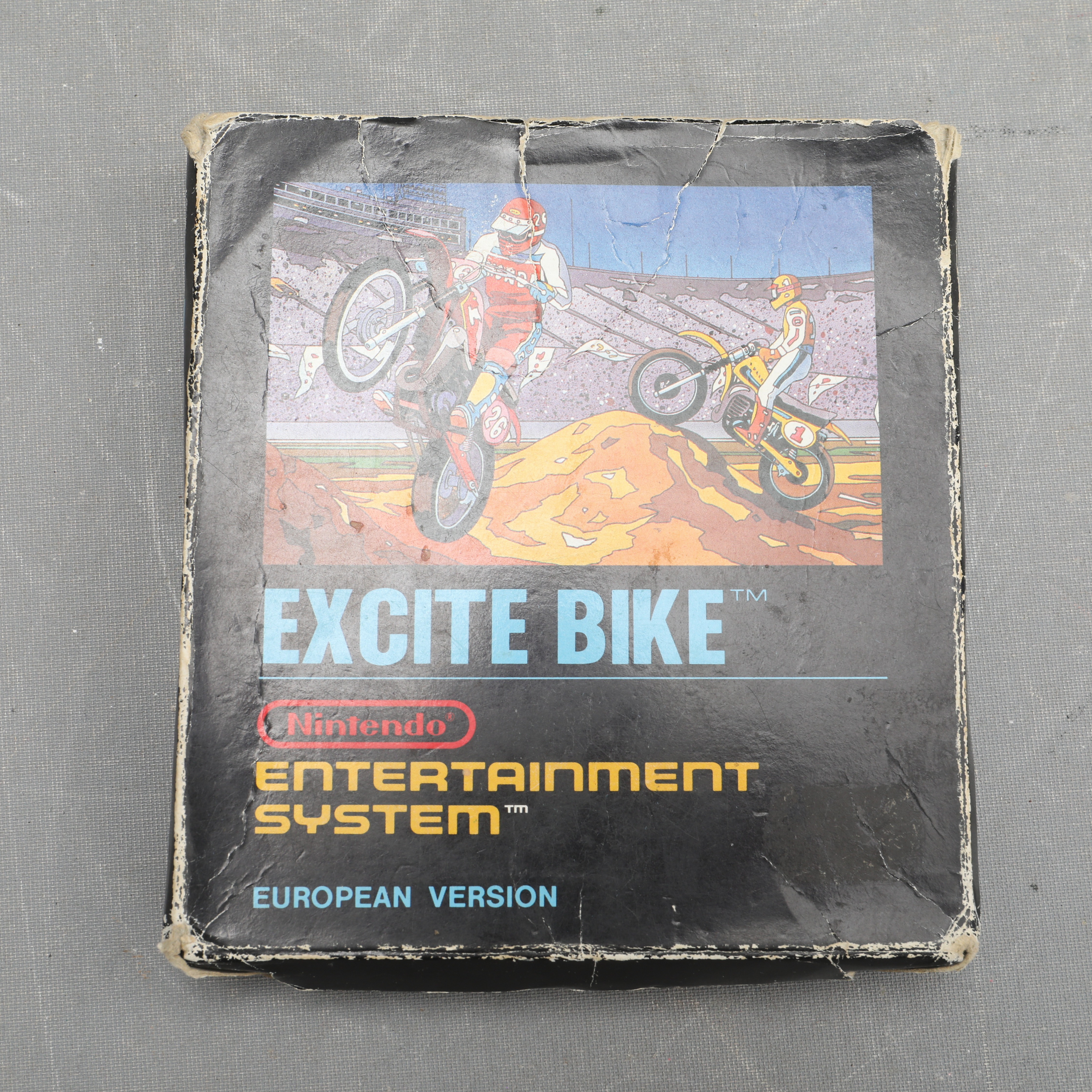 SPEL, Nintendo, "Excite bike" i kartong.
