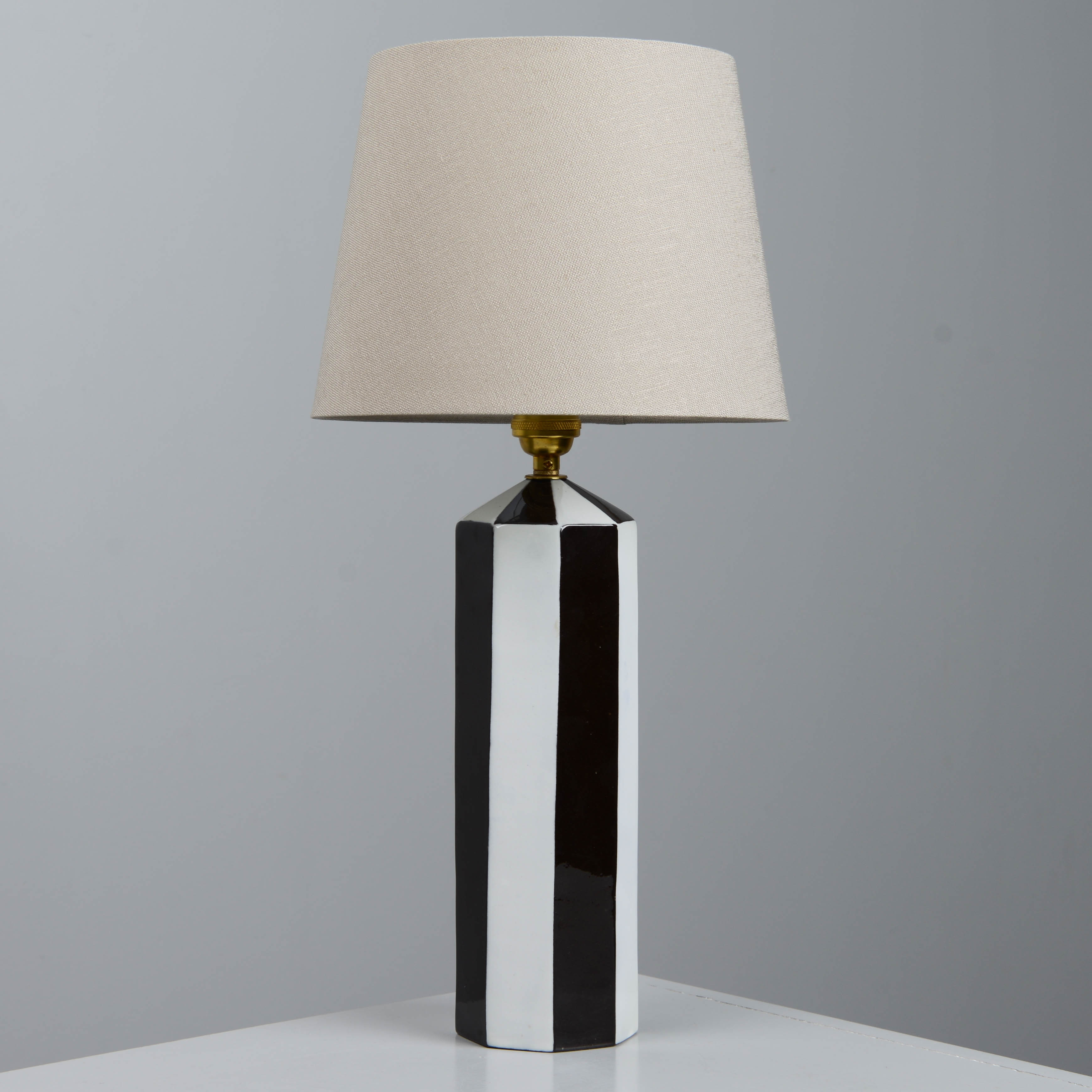 OKÄND FORMGIVARE. Bordslampa, troligen unikat, Upsala-Ekeby, tidigt 1950-tal.