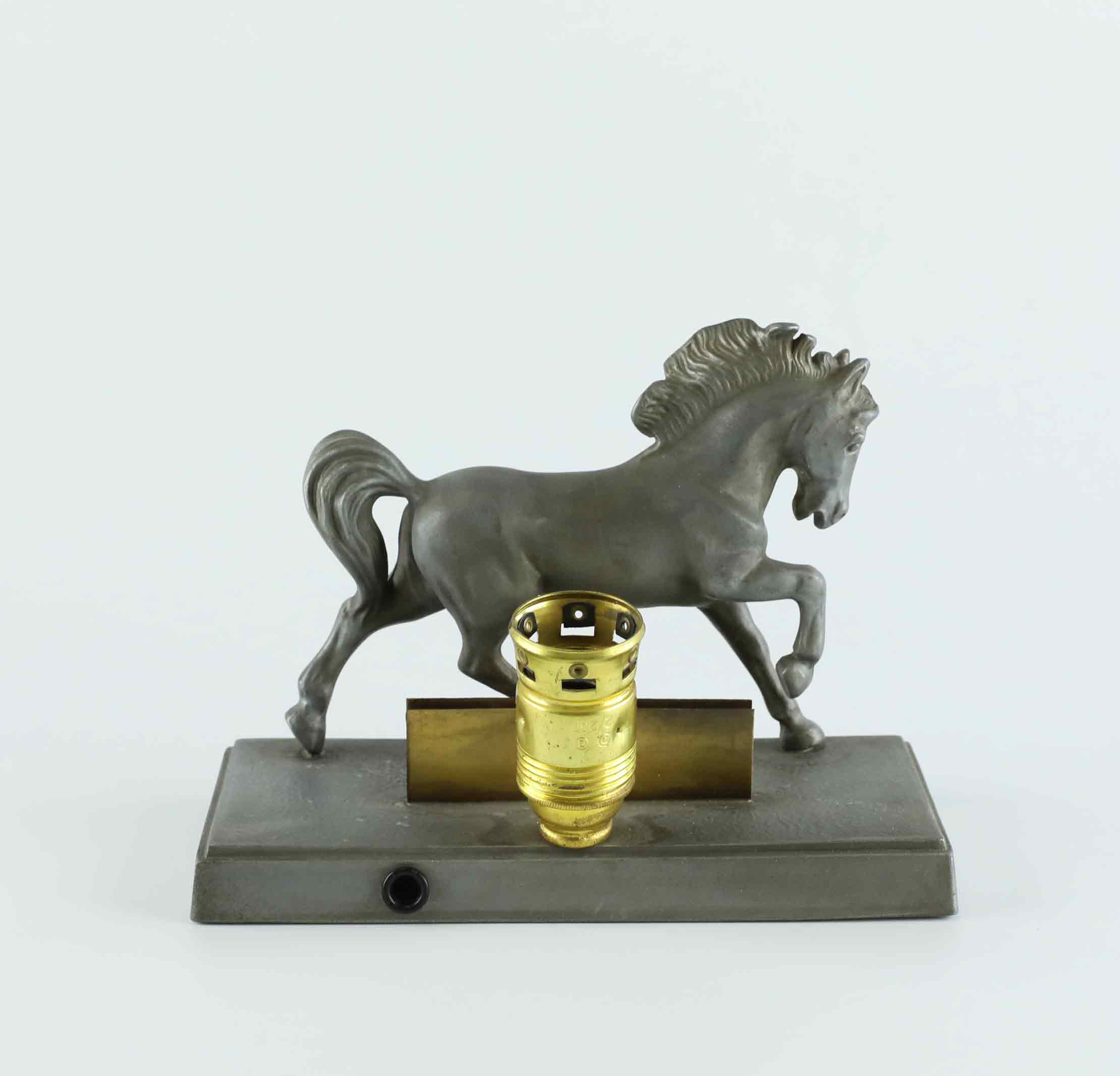 BORDSLAMPA, metall, 1900-tal.