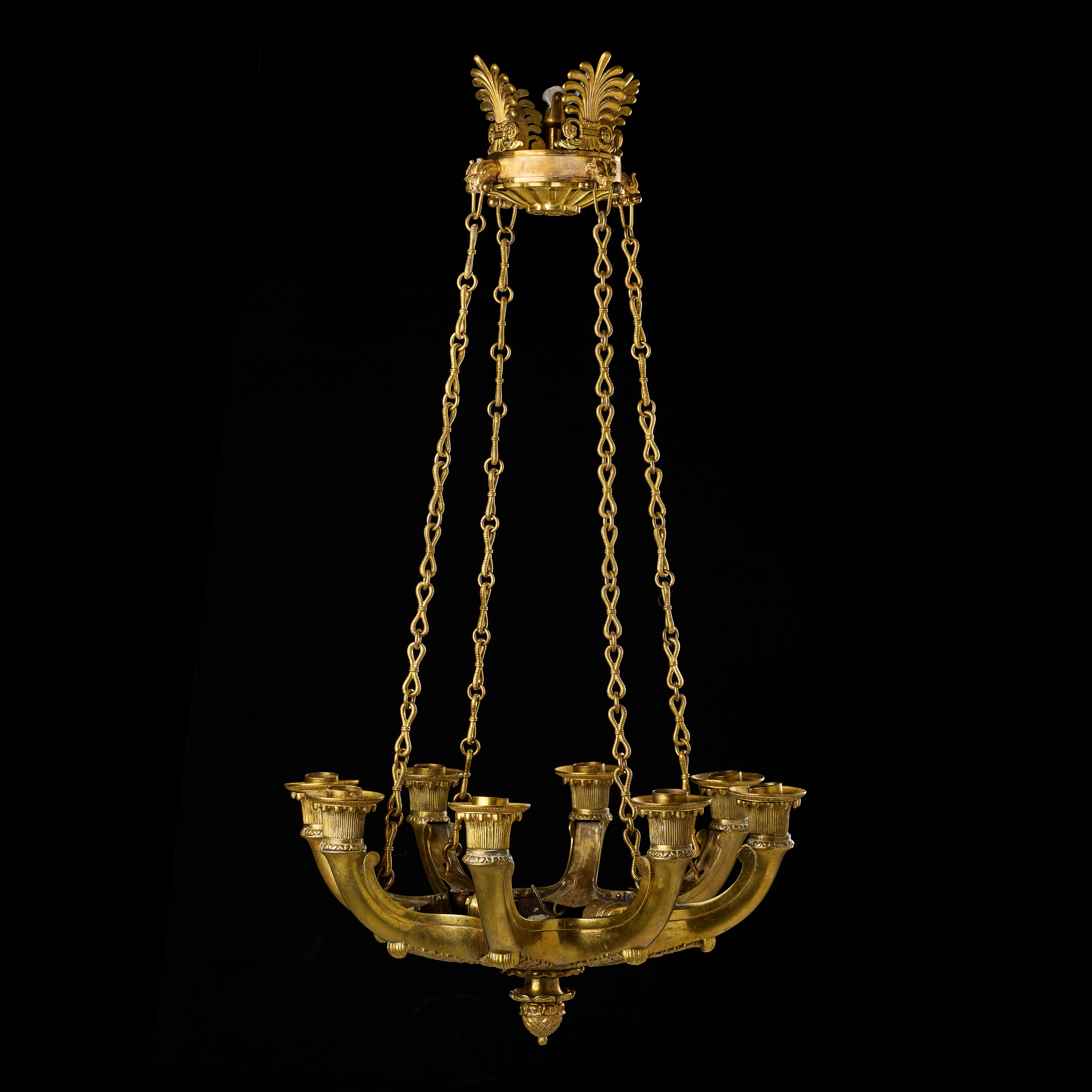 AMPEL från GIANNI VERSACES SAMLING, William IV, England 1800-talets första hälft, åttaarmad, förgylld brons.