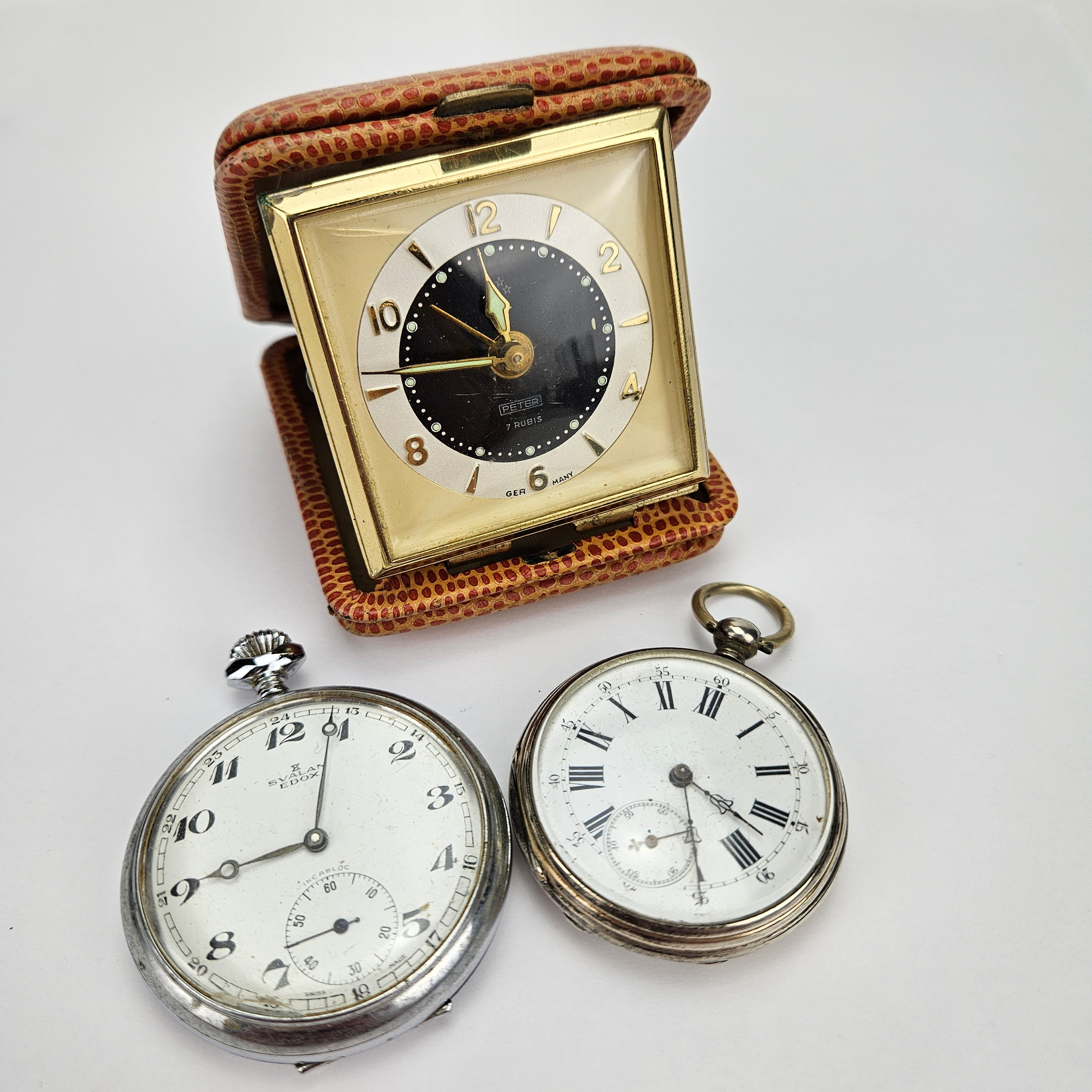 FICKUR, 2 st, vitmetall, bland annat Svalan Edox, RESEUR, Peter, 7 rubins, Tyskland.