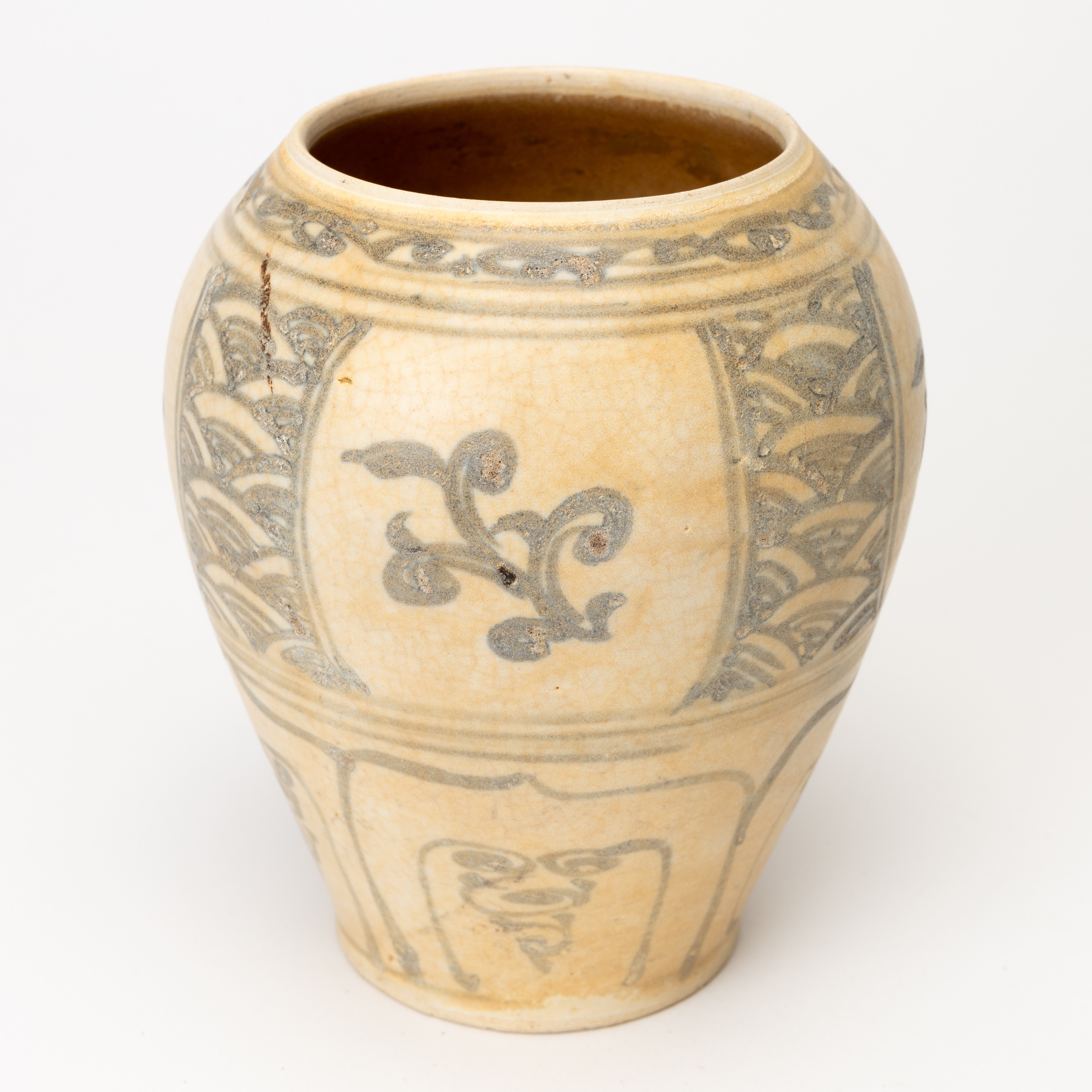 VAS, Swatow, keramik, Kina, Ming (1368–1644).