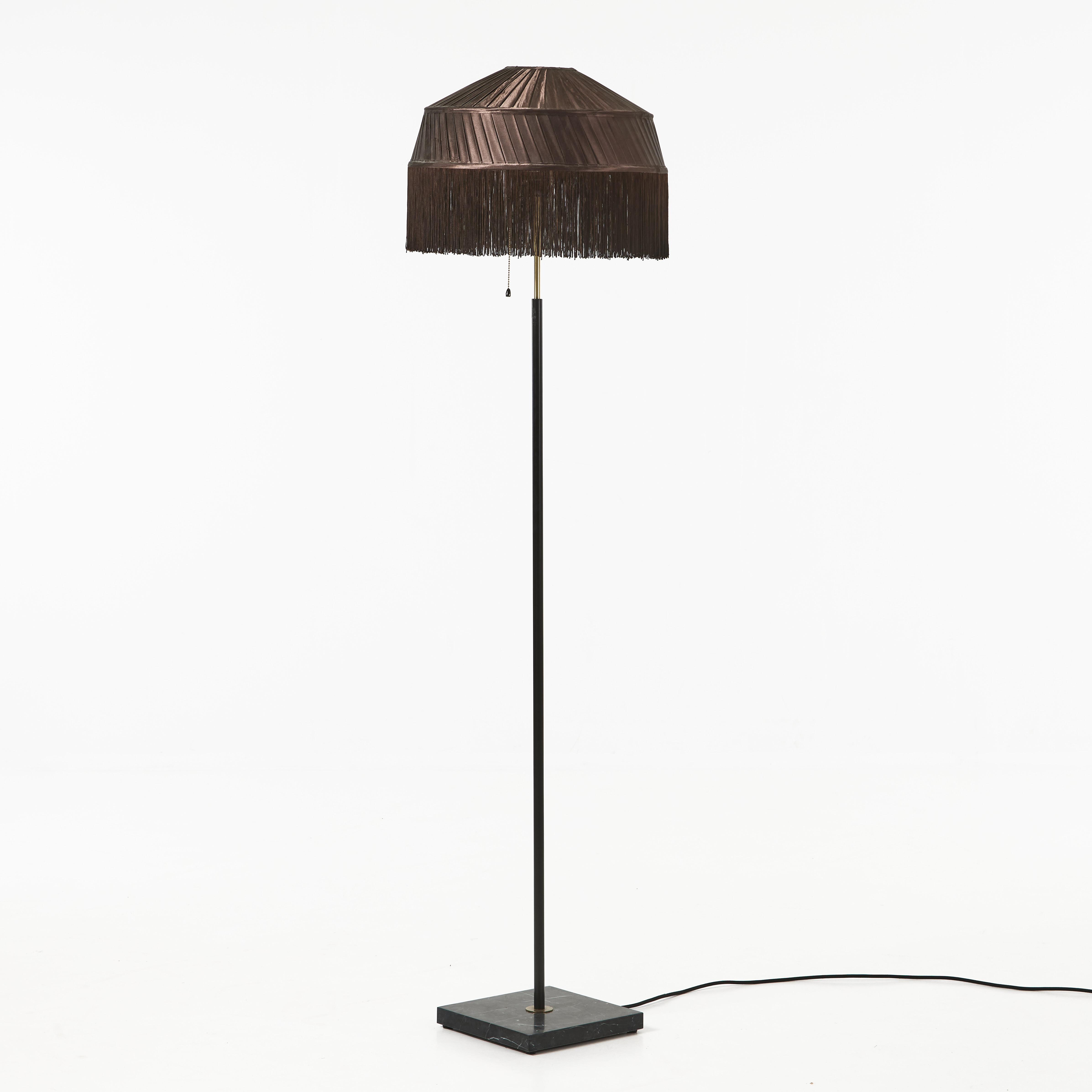 MALENE BIRGER. Golvlampa, Danmark 2000-tal, svärtad pelare, fot av sten, detaljer i mässing.