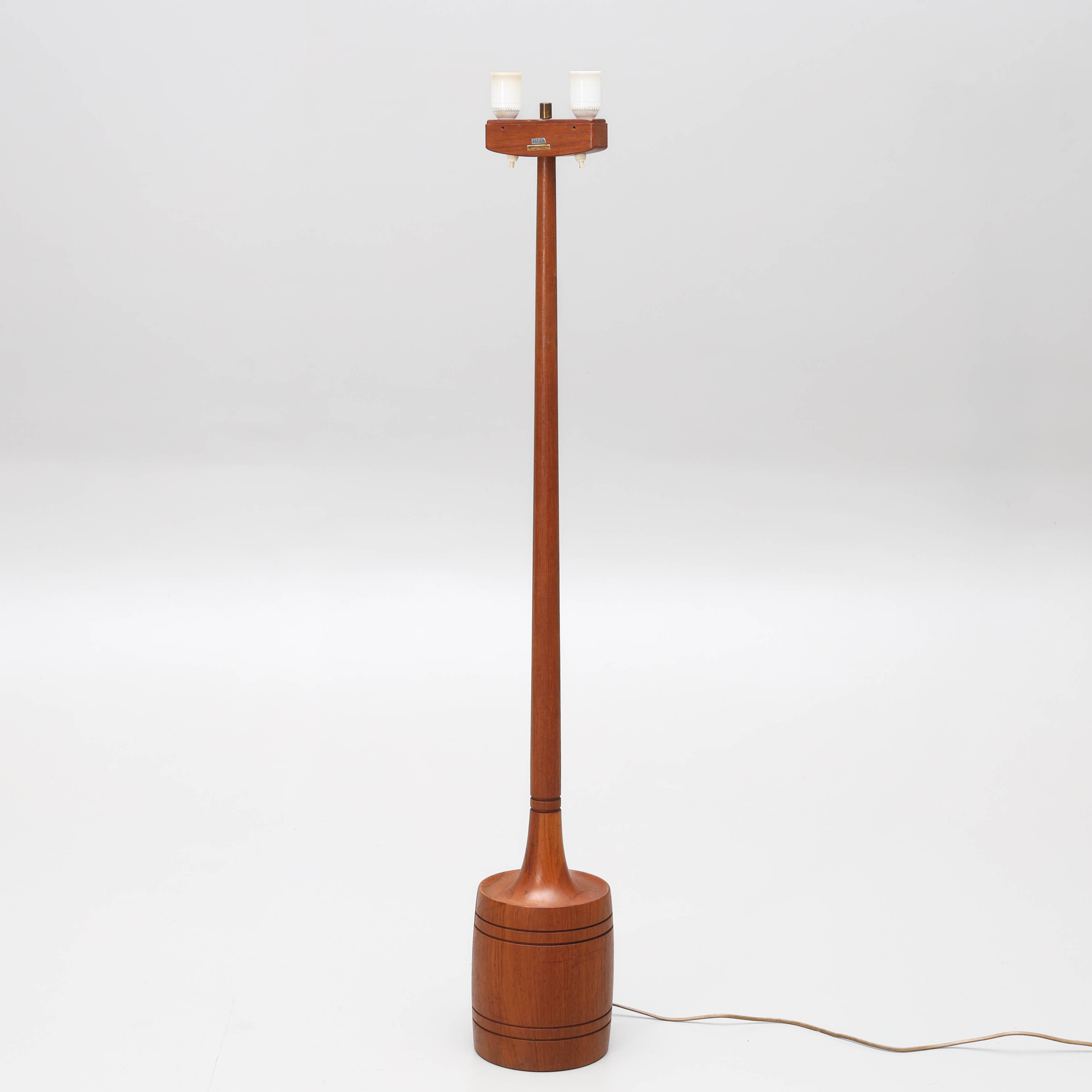 GOLVLAMPA, teak, Ab Stilarmatur, Tranås, 1900-talets mitt.