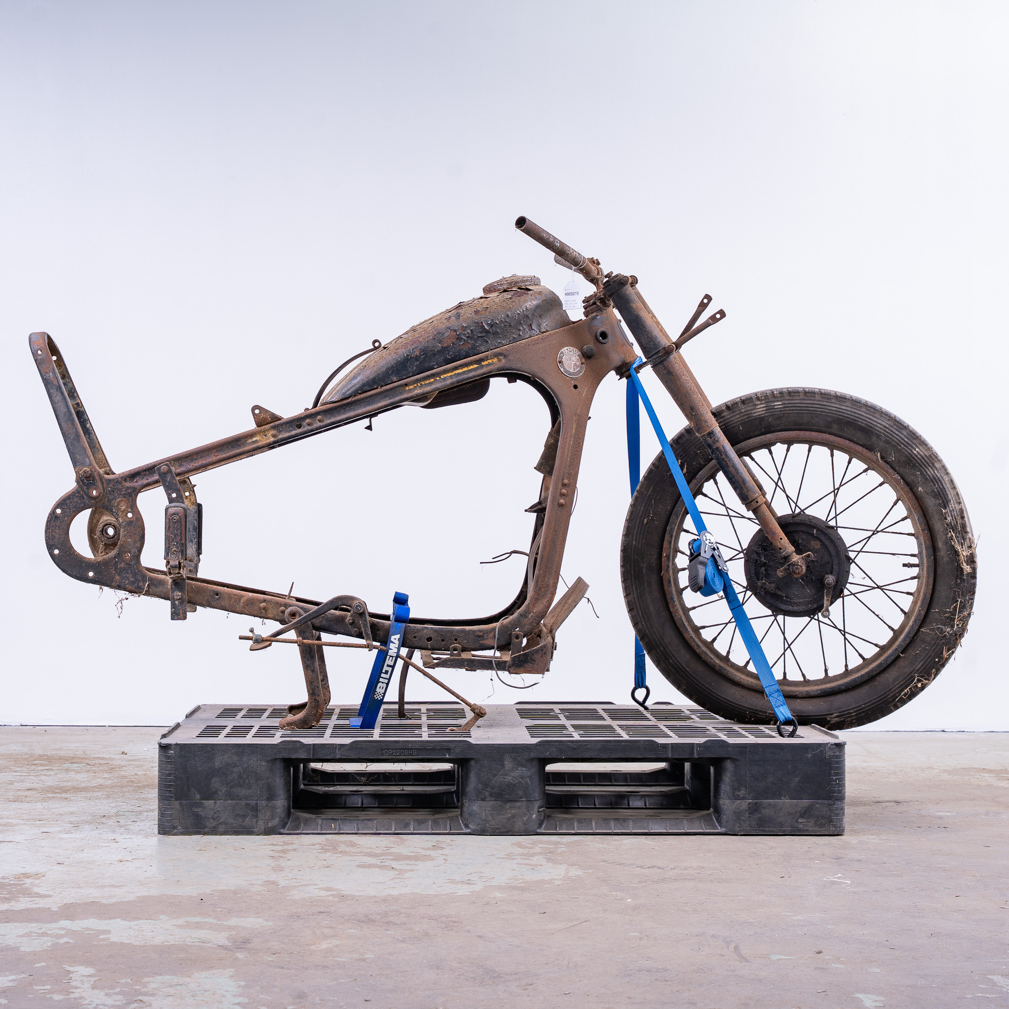 BMW, modell R35, ram, gaffel och hjul med mera 1948, Tyskland.