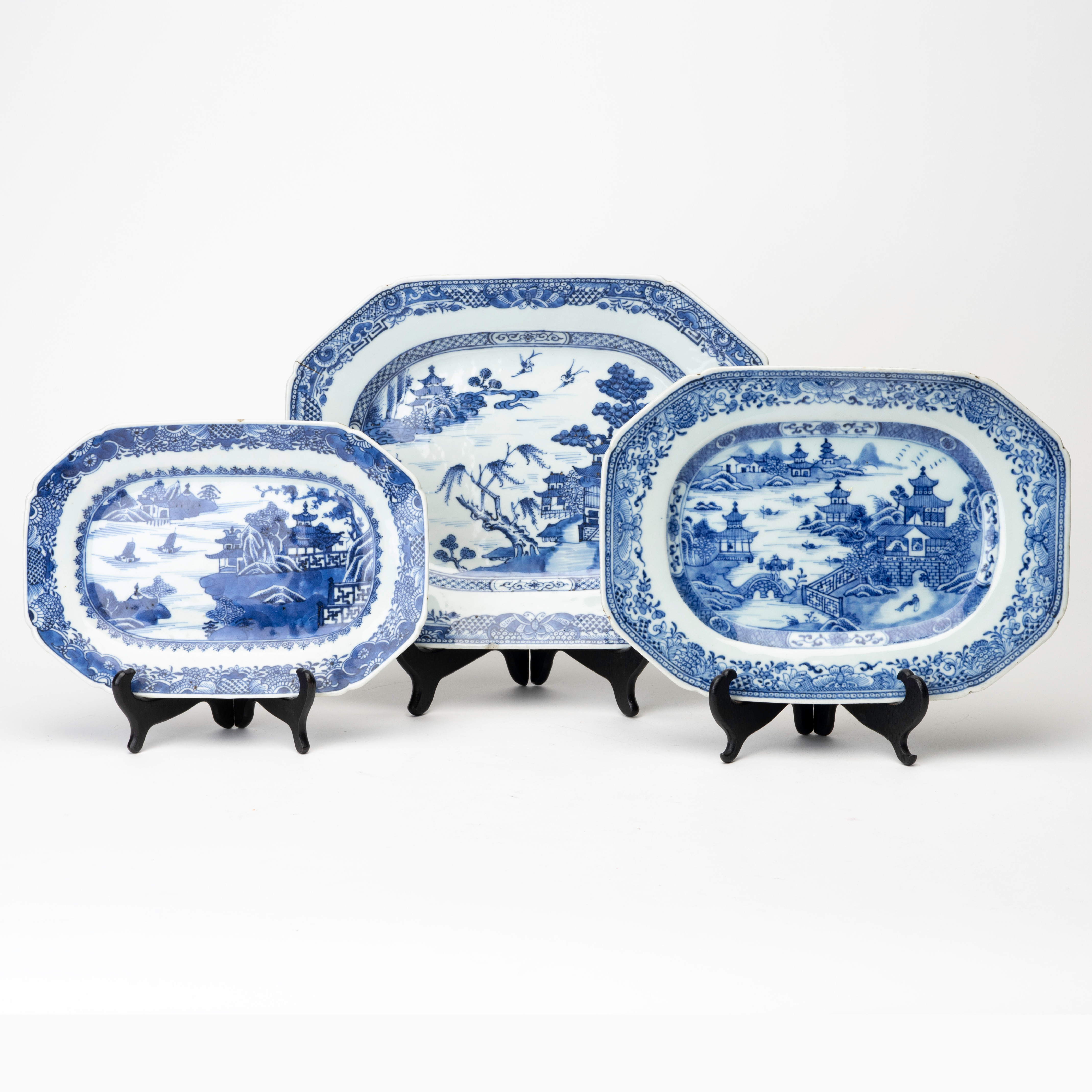 STEKFAT, 3 st, porslin, Kina, Qianlong (1735-1796).