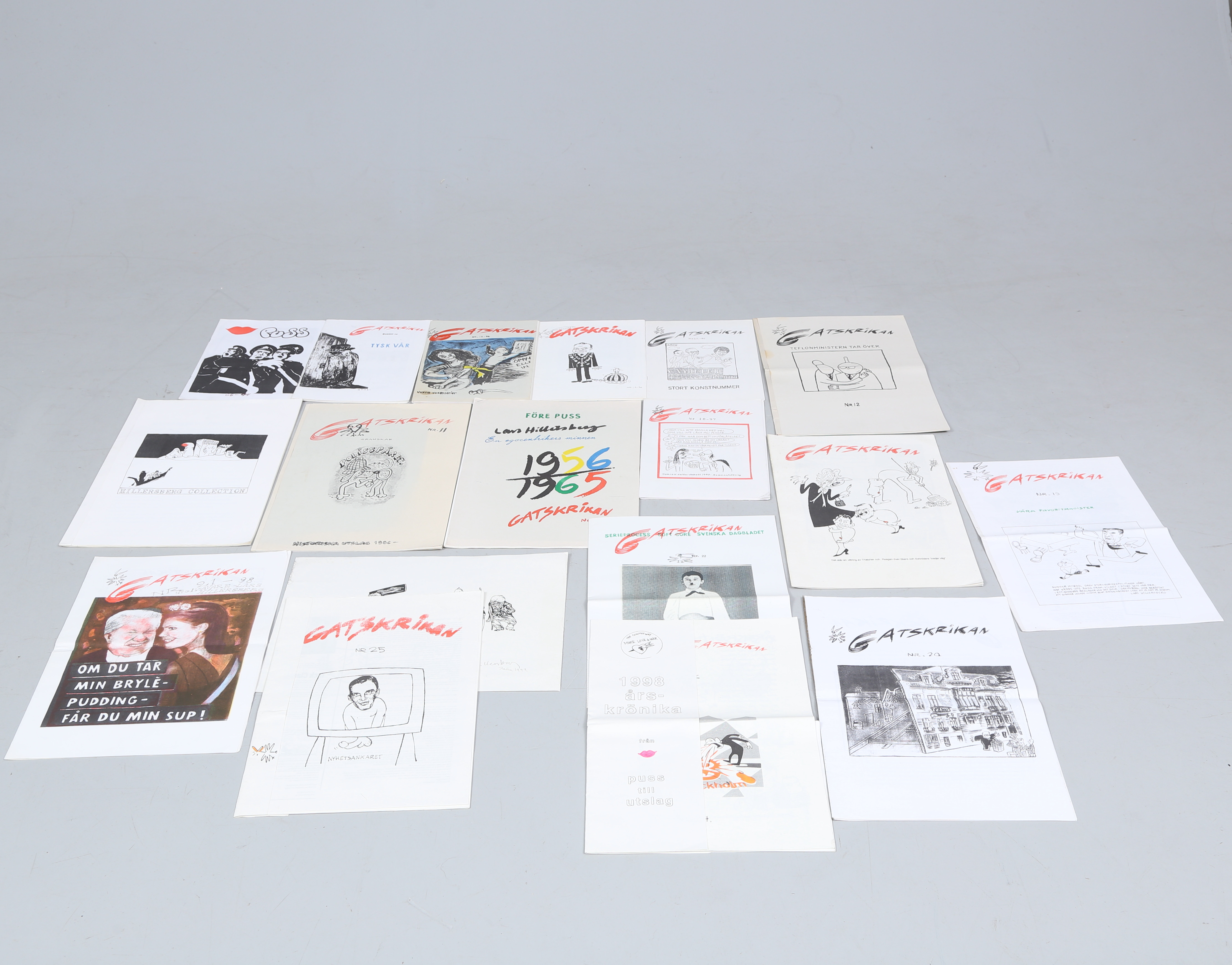 LARS  HILLERSBERG. tidskrifter och grafiska blad, 18 delar.