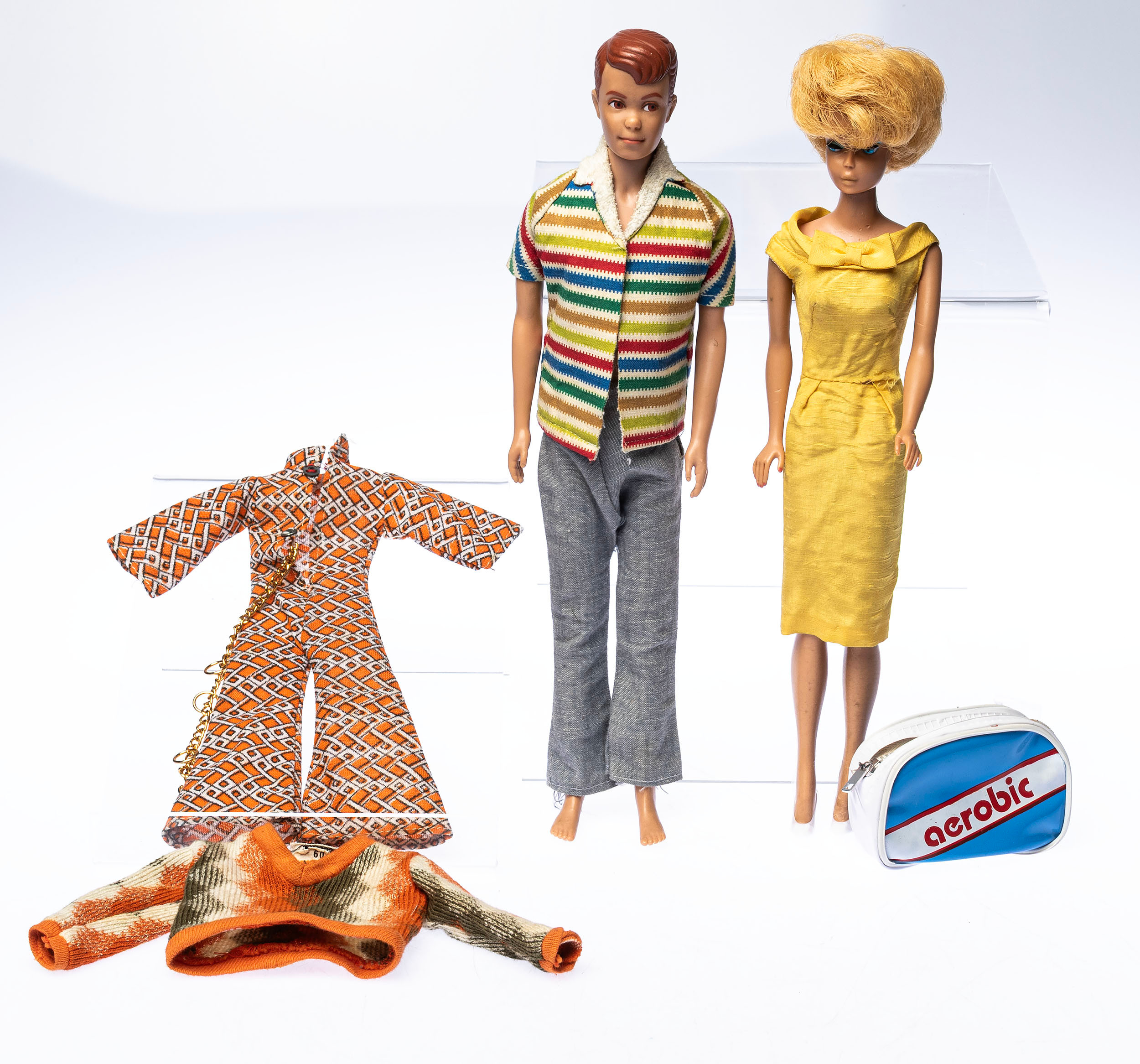 BARBIES, 2st med tillbehör, Mattel Inc, 1960-tal.