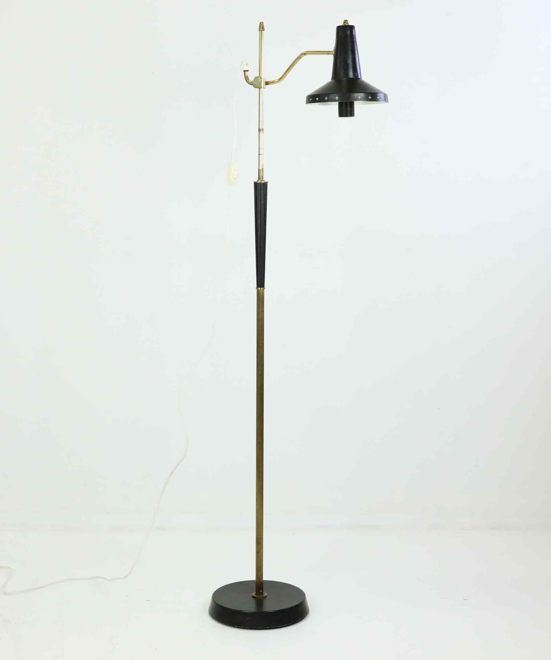 GOLVLAMPA, Armaturhantverk Göteborg, omkring 1900-talets mitt.