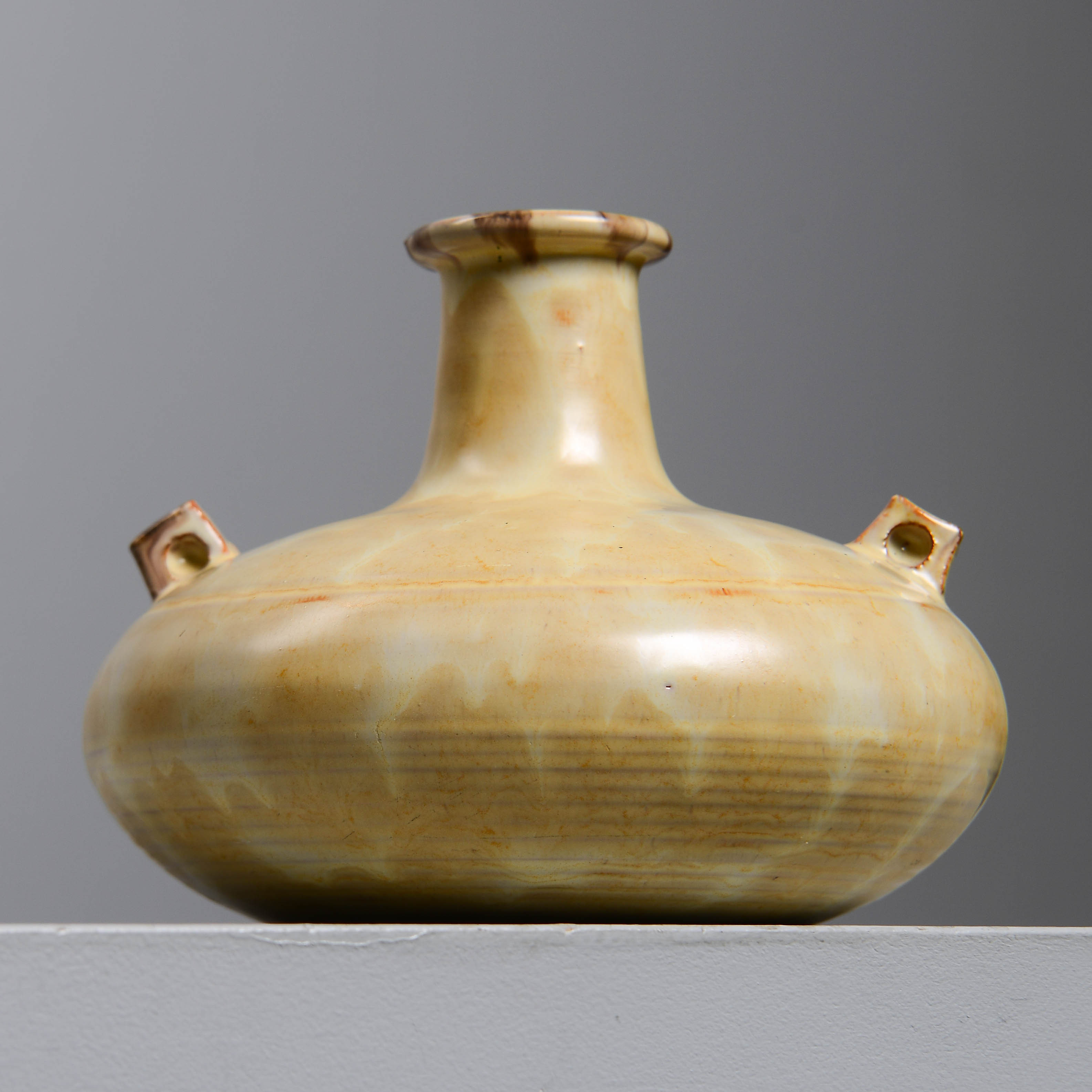 ANNA-LISA THOMSON. Hänkelvas, modell 3111, Upsala-Ekeby, 1935-38.