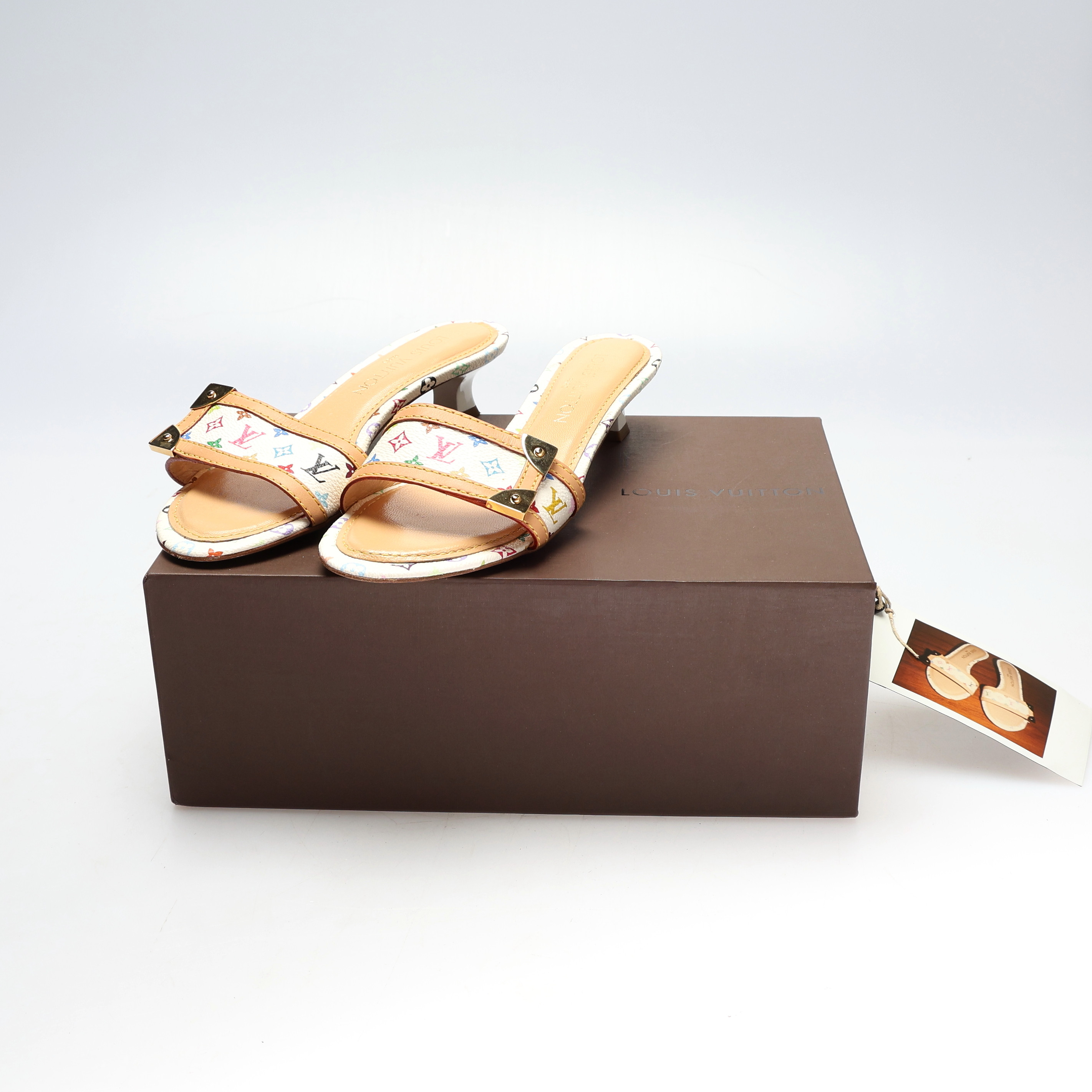 LOUIS VUITTON, sandaler, monogram canvas, storlek 36,5.