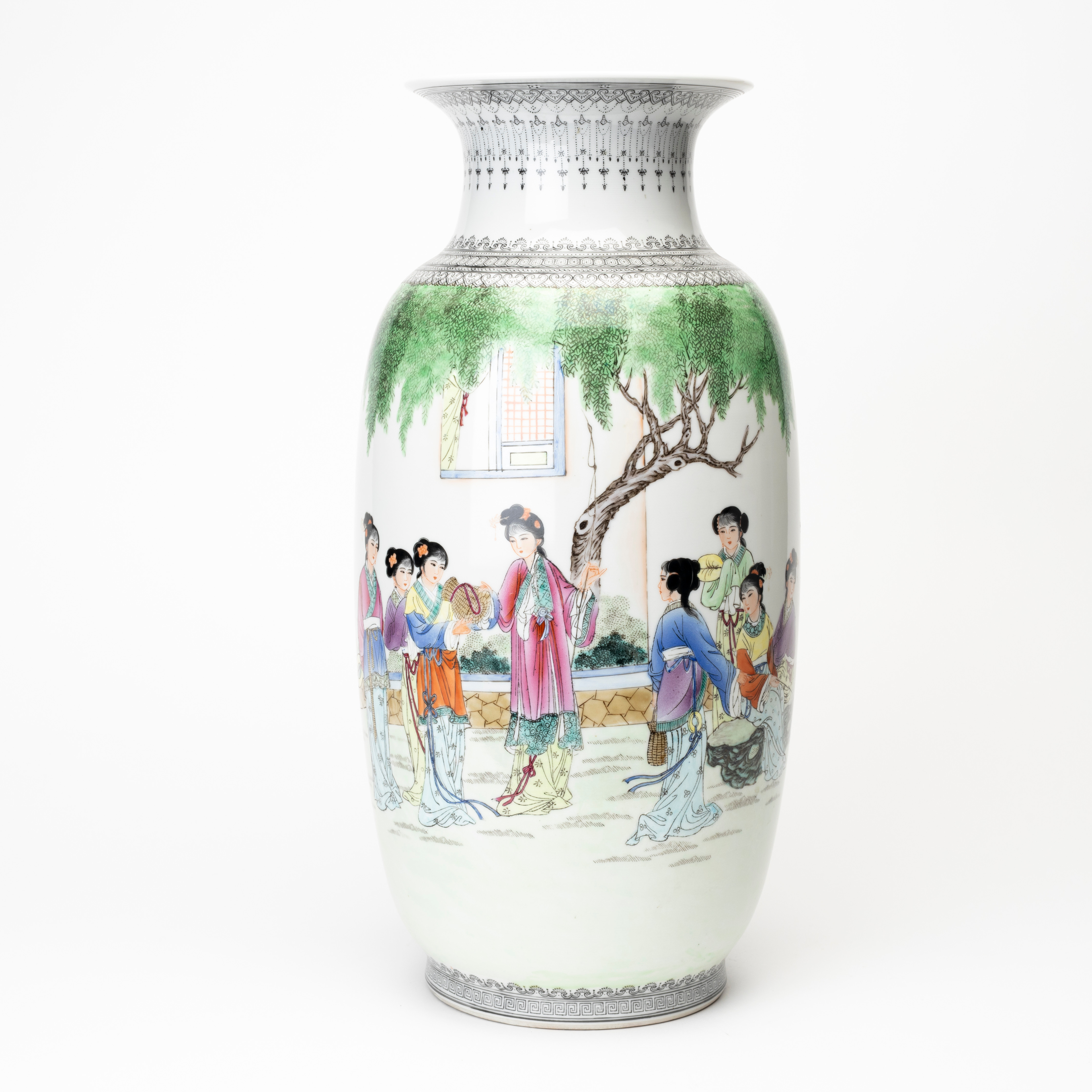 VAS, Porslin, bär Qianlong märkning. Republik, 1900-tal.