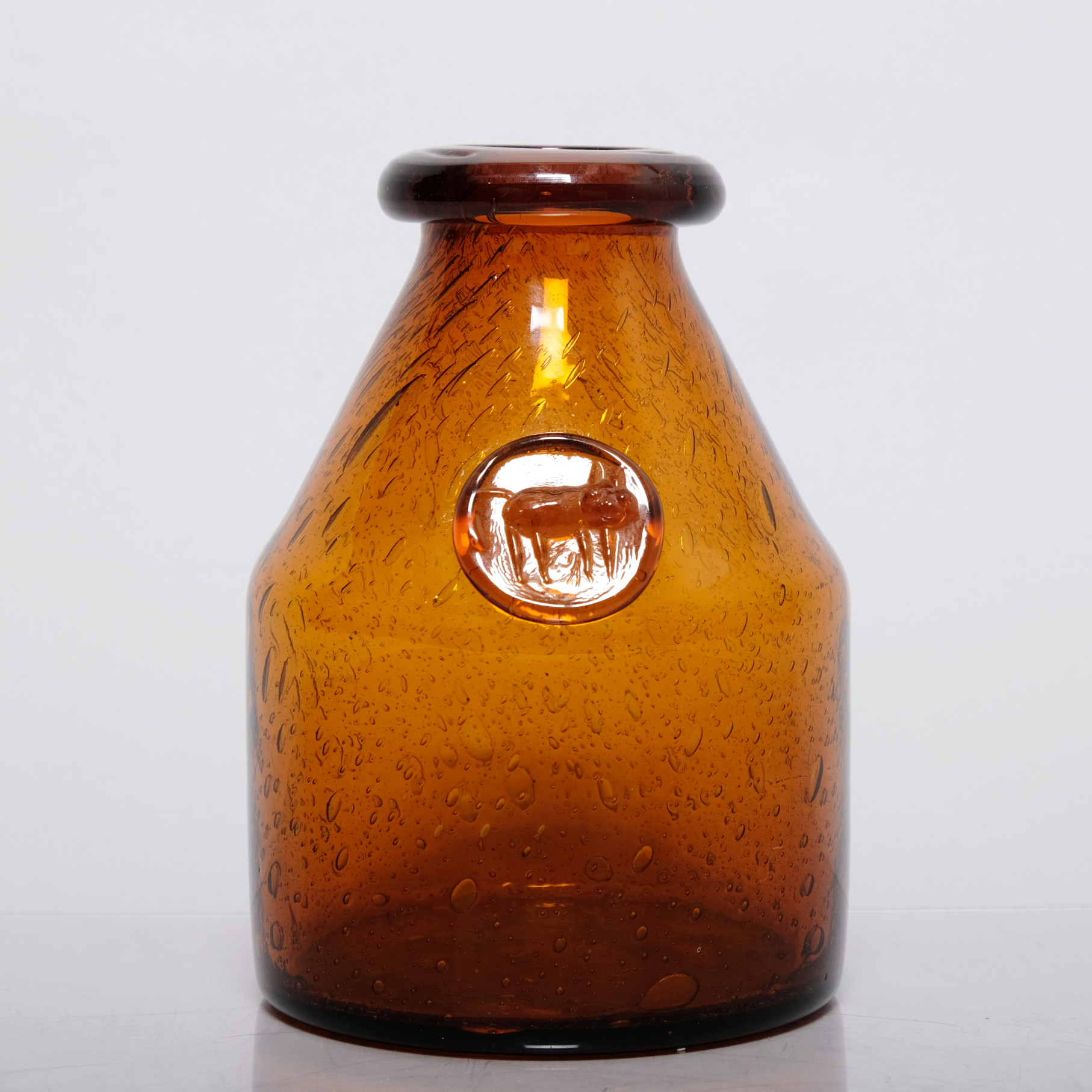 ERIK HÖGLUND. VAS, glas, brun, Boda, osignerad, 1950/60-tal.