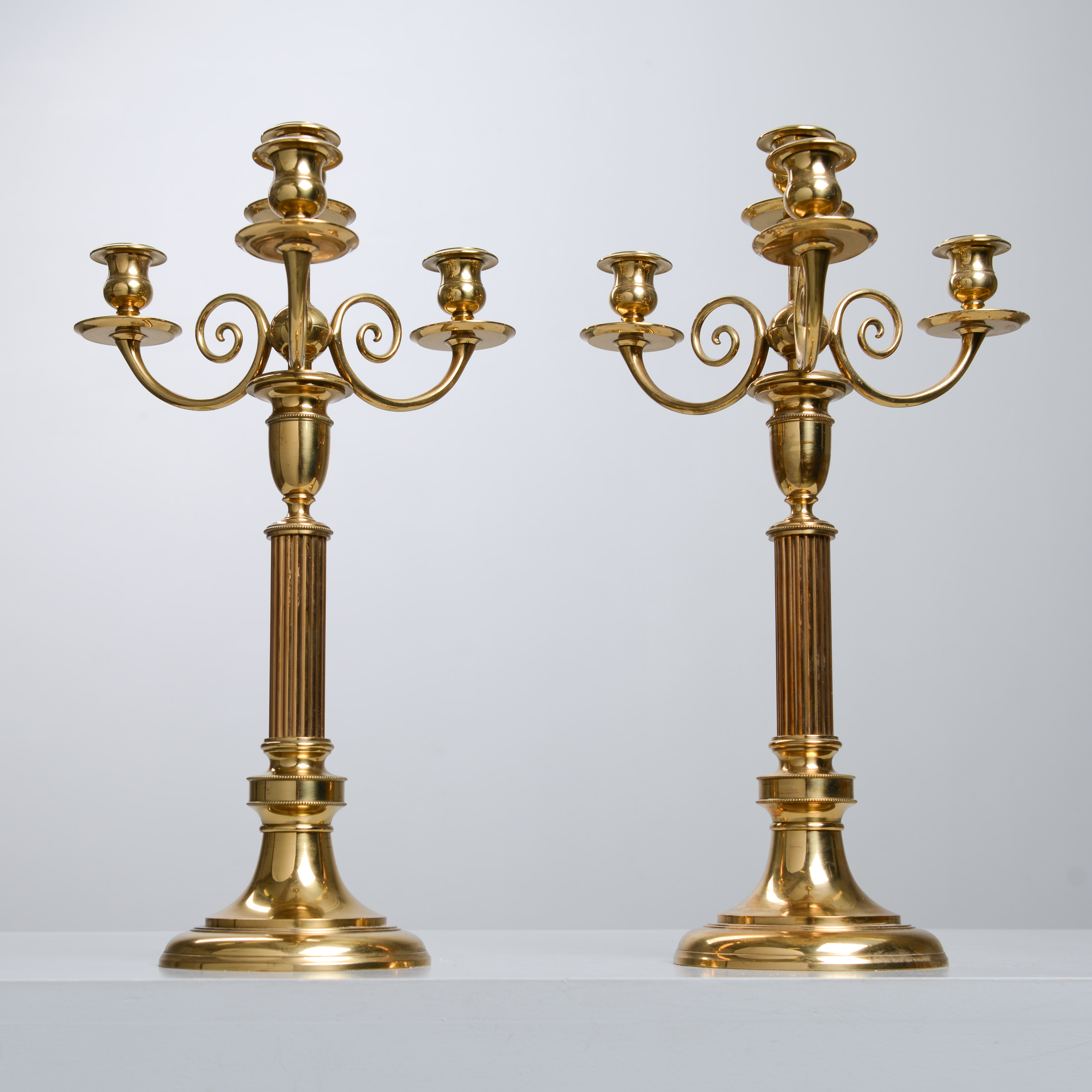 GRILLBY METALLFABRIK. Kandelabrar, ett par, No 22, 1900-talets första del.