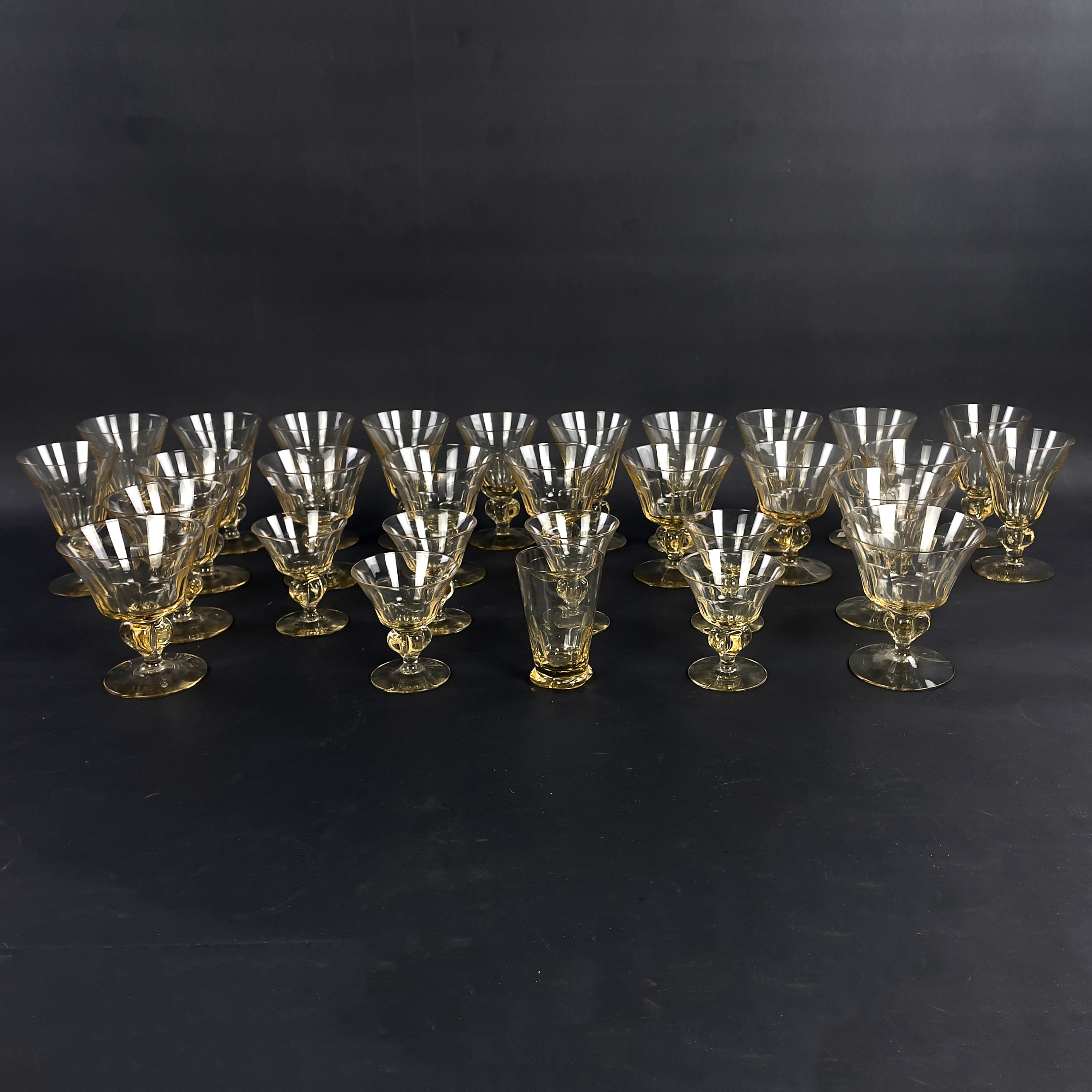 GLASSERVISDELAR, 30 st, "Stella", Skruf.