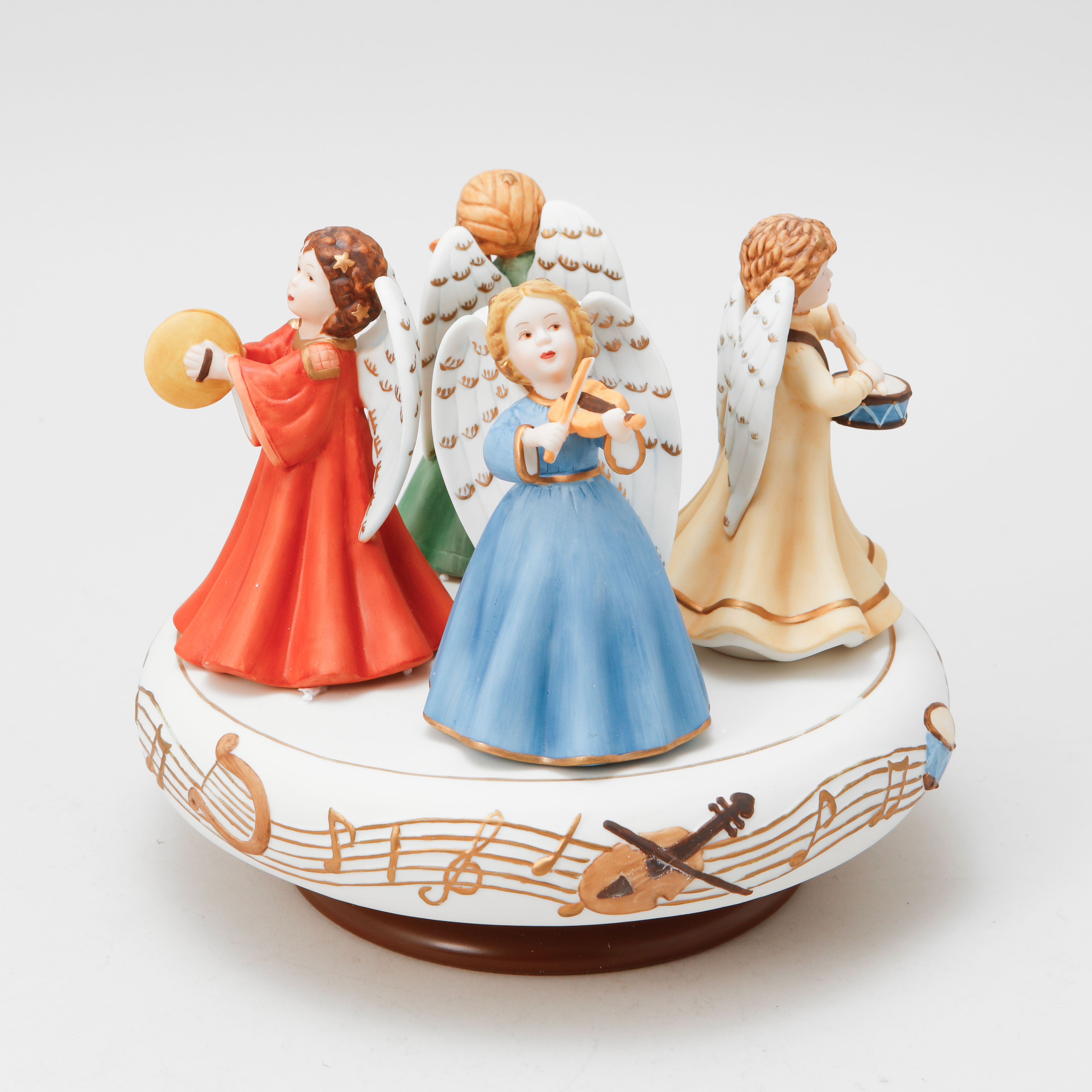 ÄNGELSPELDOSA med ljusstake, porslin, Fyrklövern.