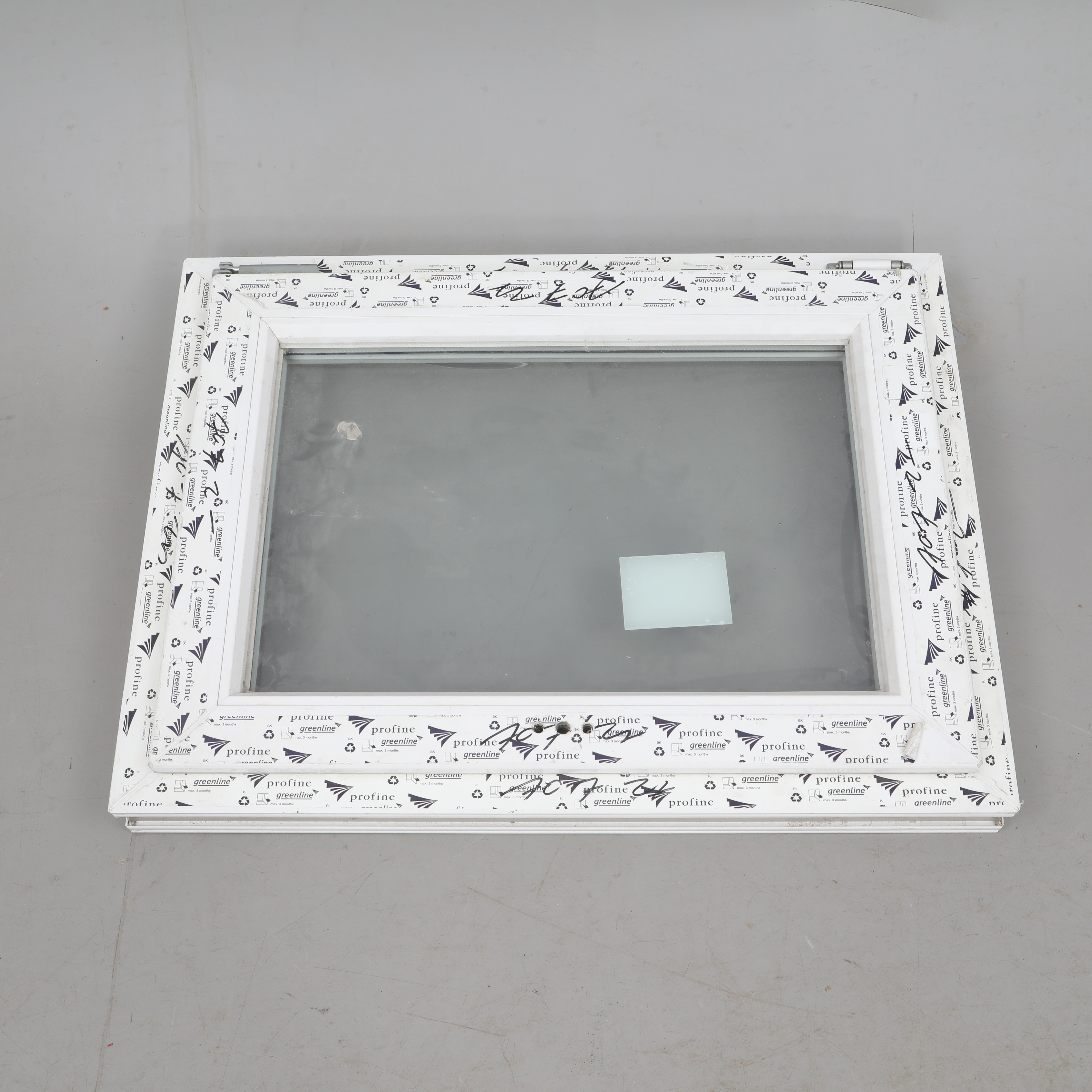 TAKFÖNSTER, oanvänt.