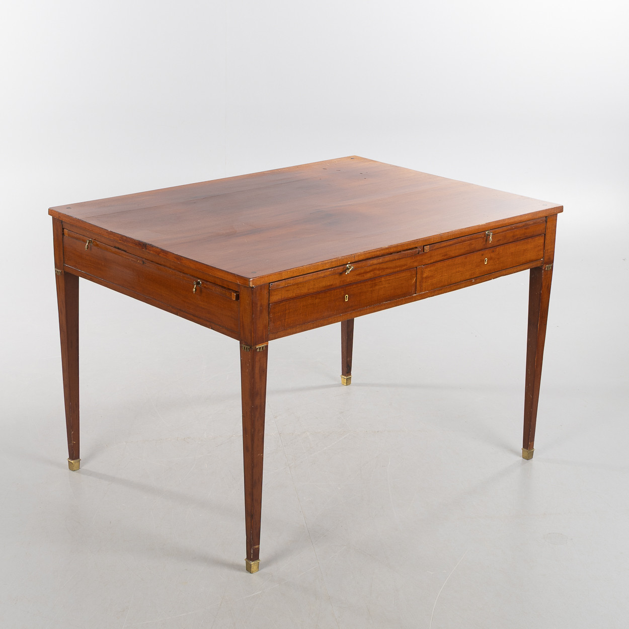 SPELBORD, fanerad i mahogny, 18/1900-tal.