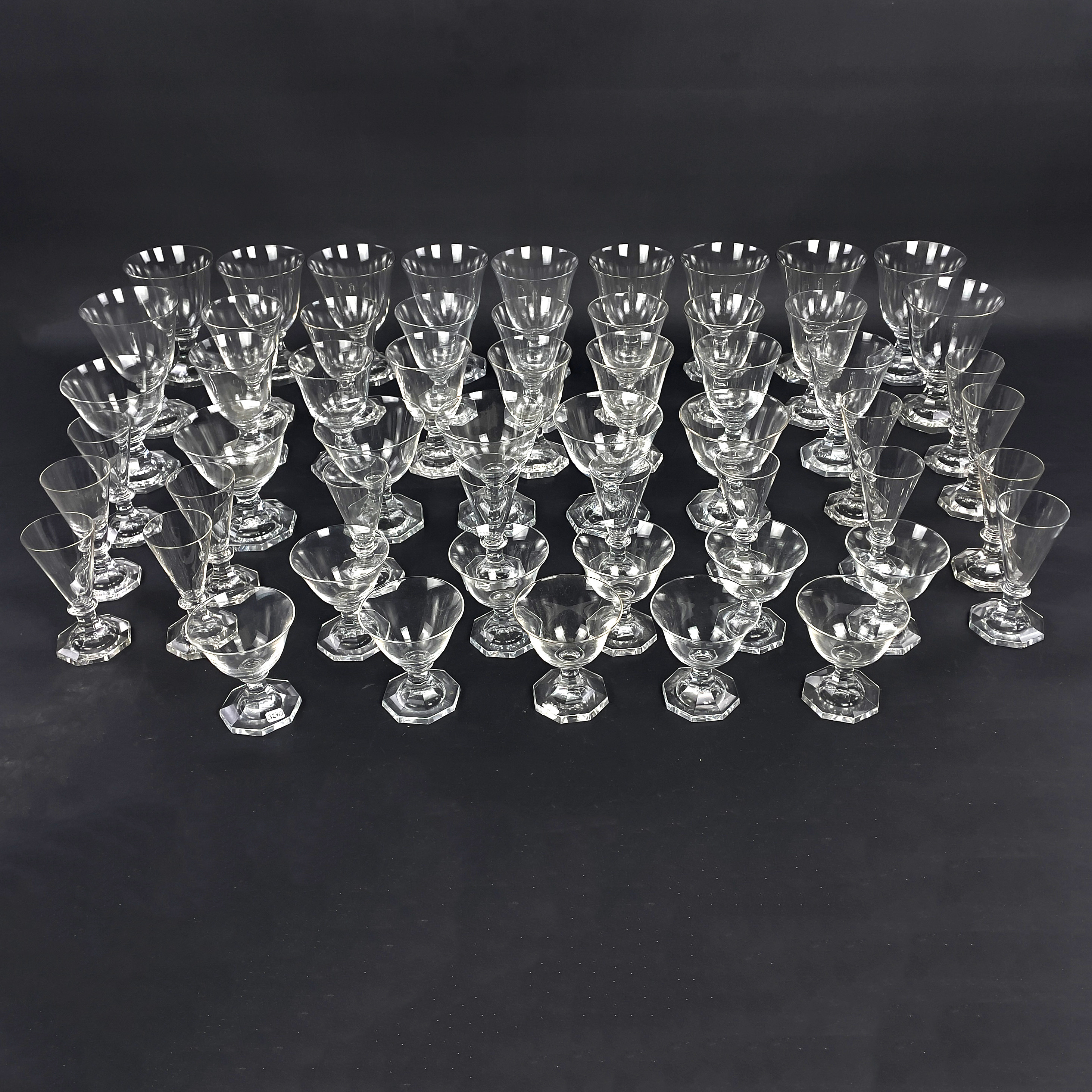 GLASSERVISDELAR, 56 delar, "Falken", Skruf.