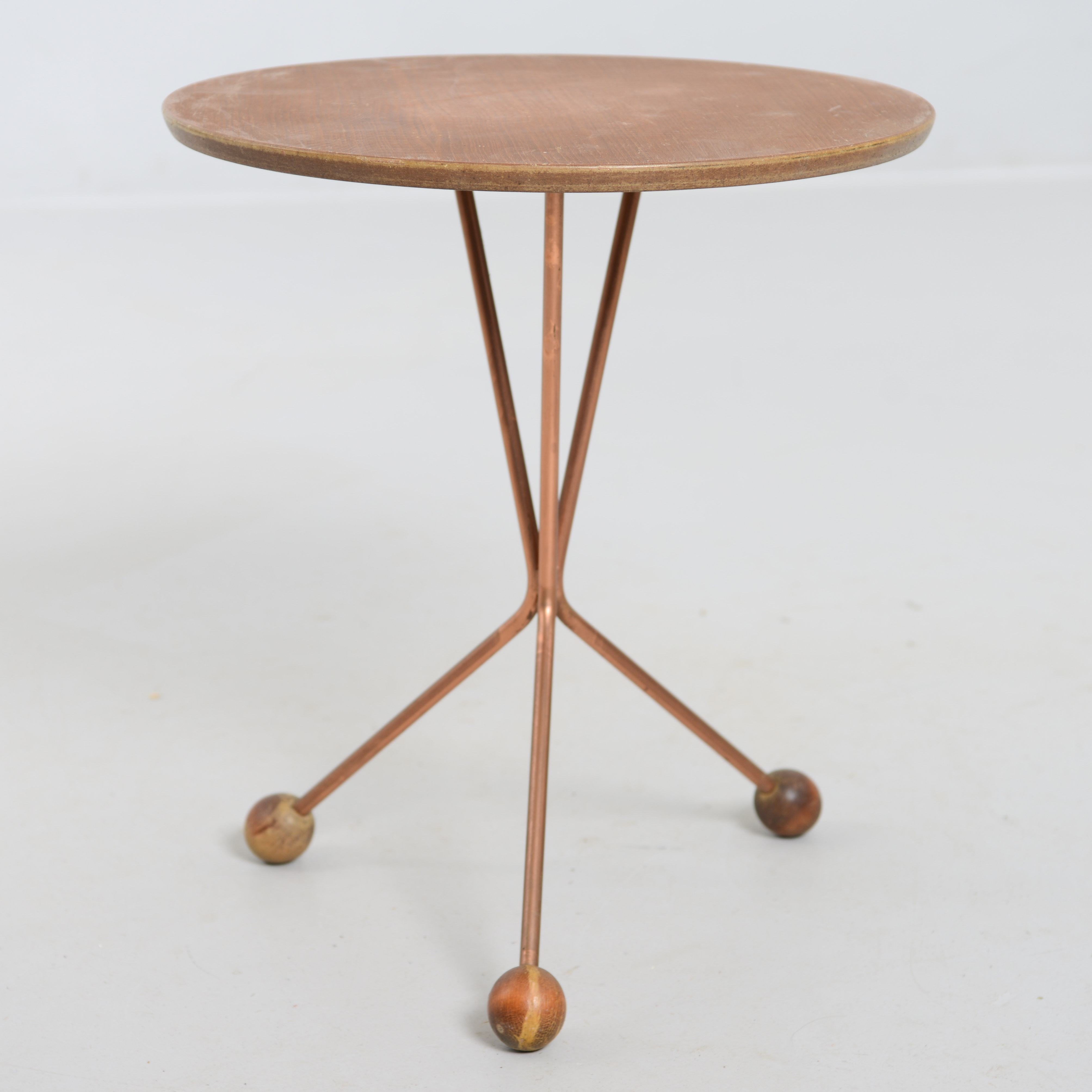 ALBERT LARSSON. Sidobord, "Albertsbordet", Tibro, 1960-tal.