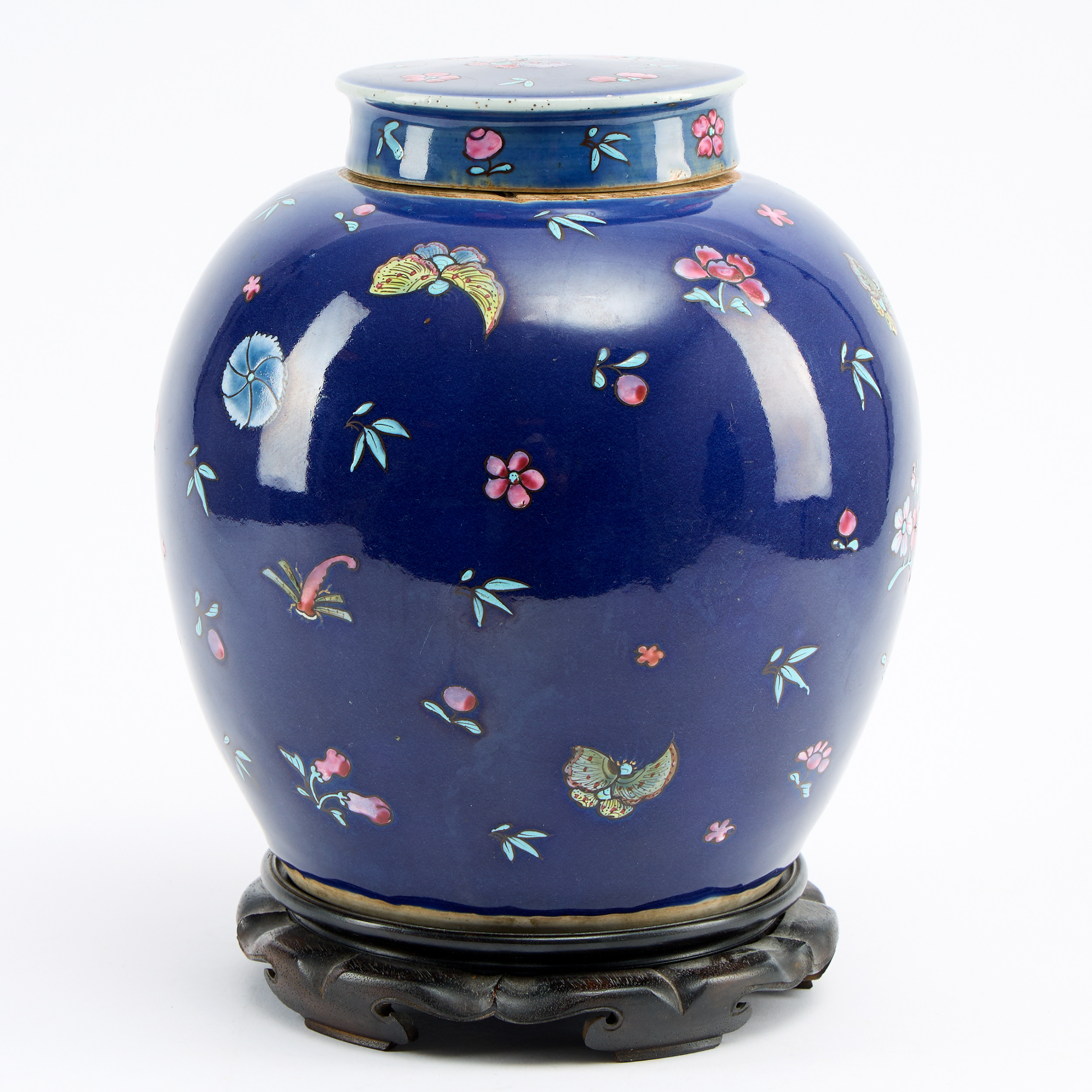 URNA MED LOCK, Kina, 1900-tal. Porslin.