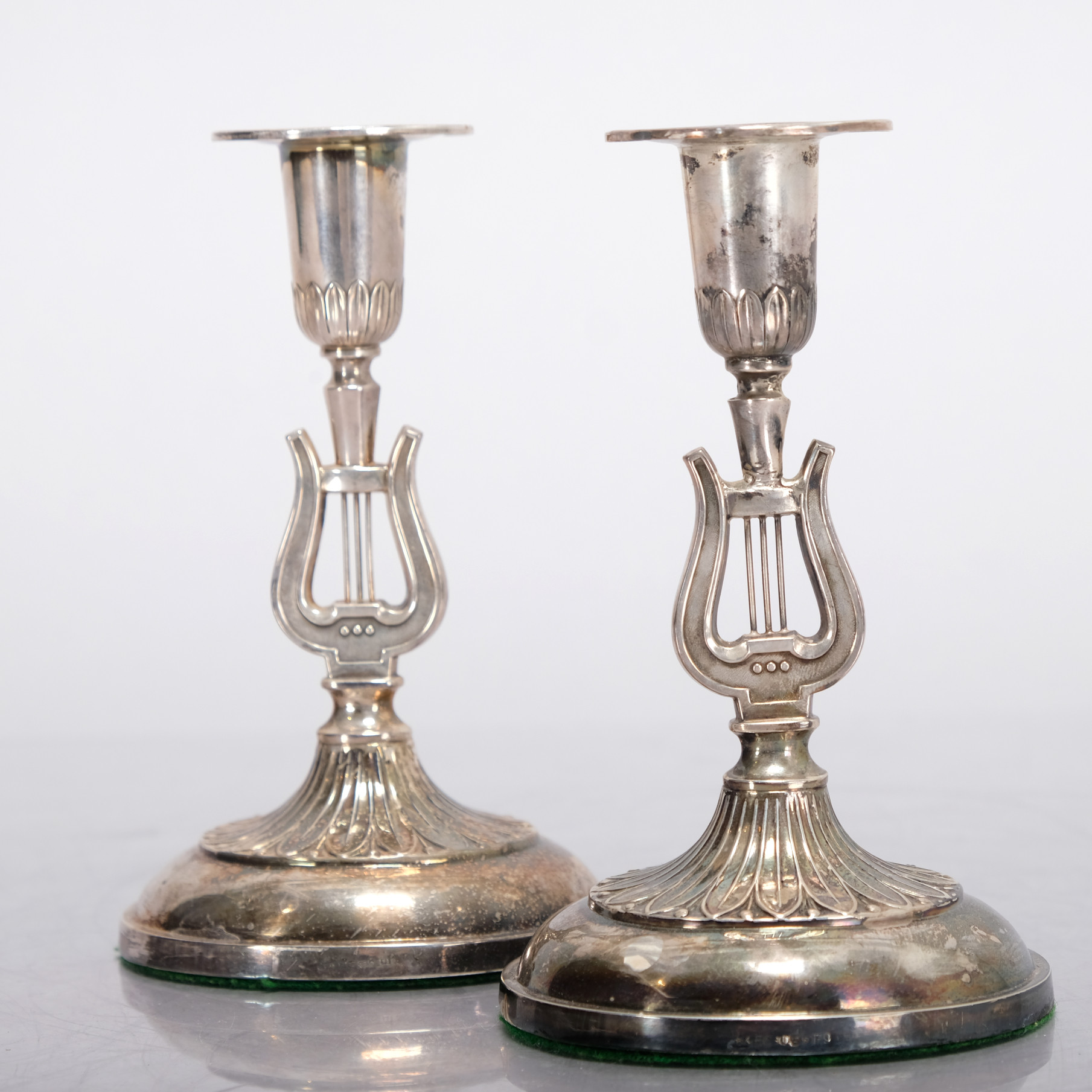 LJUSSTAKAR. Silver 1900-tal (2st).