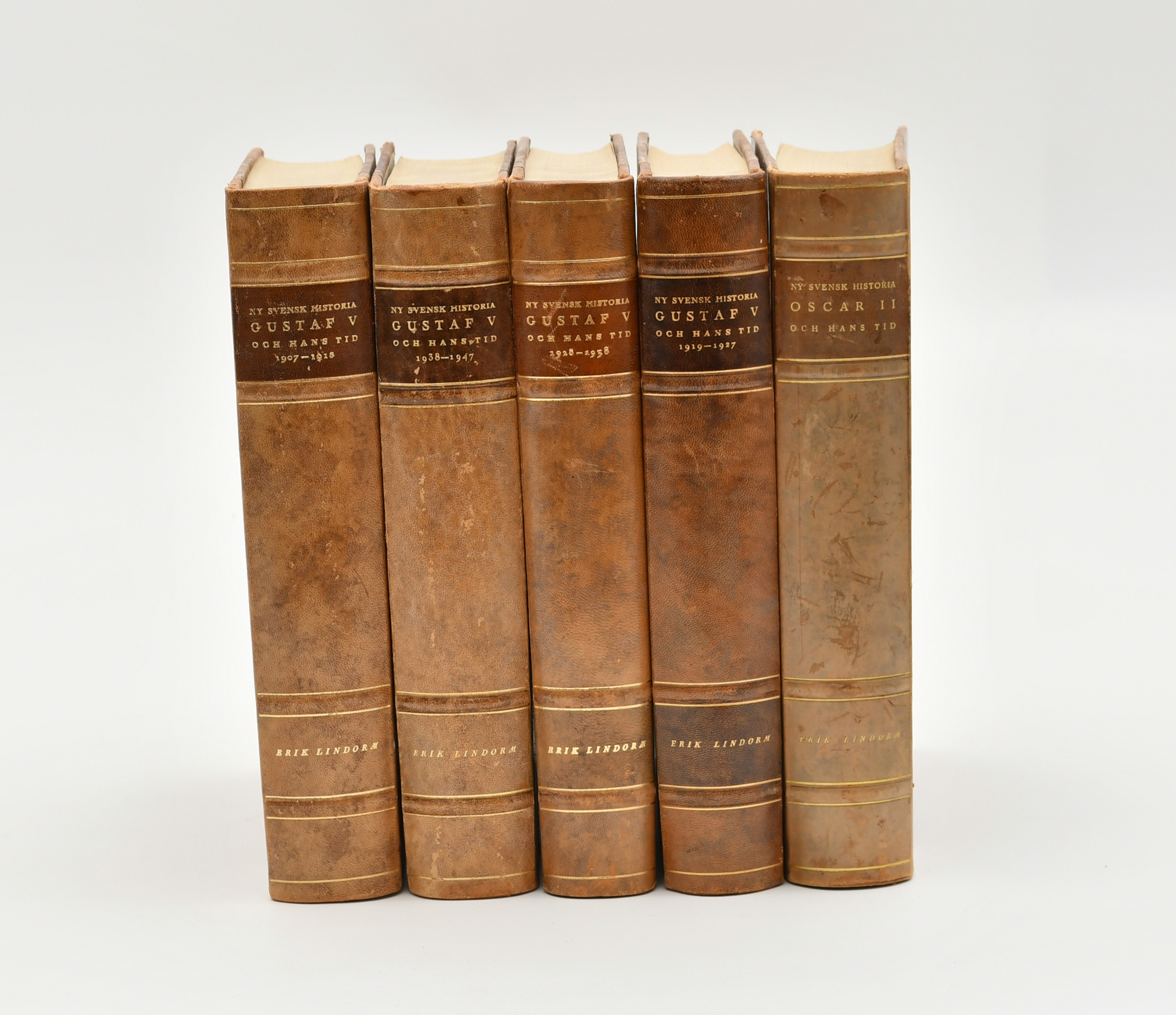 Ny svensk historia Gustaf V & Oscar II och hans tid. 5 Volymer.