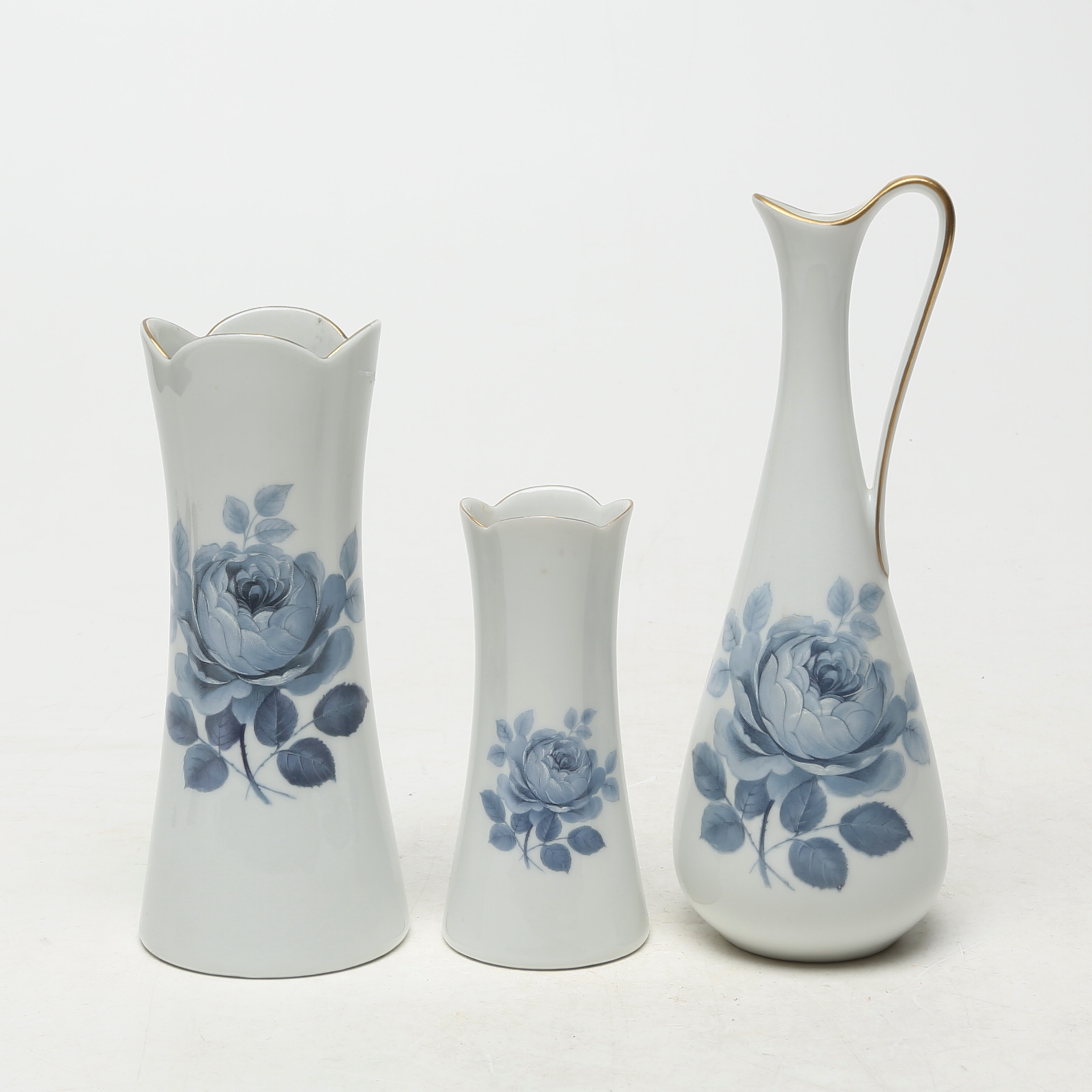 VASER, 3 st, porslin, Hackefors.