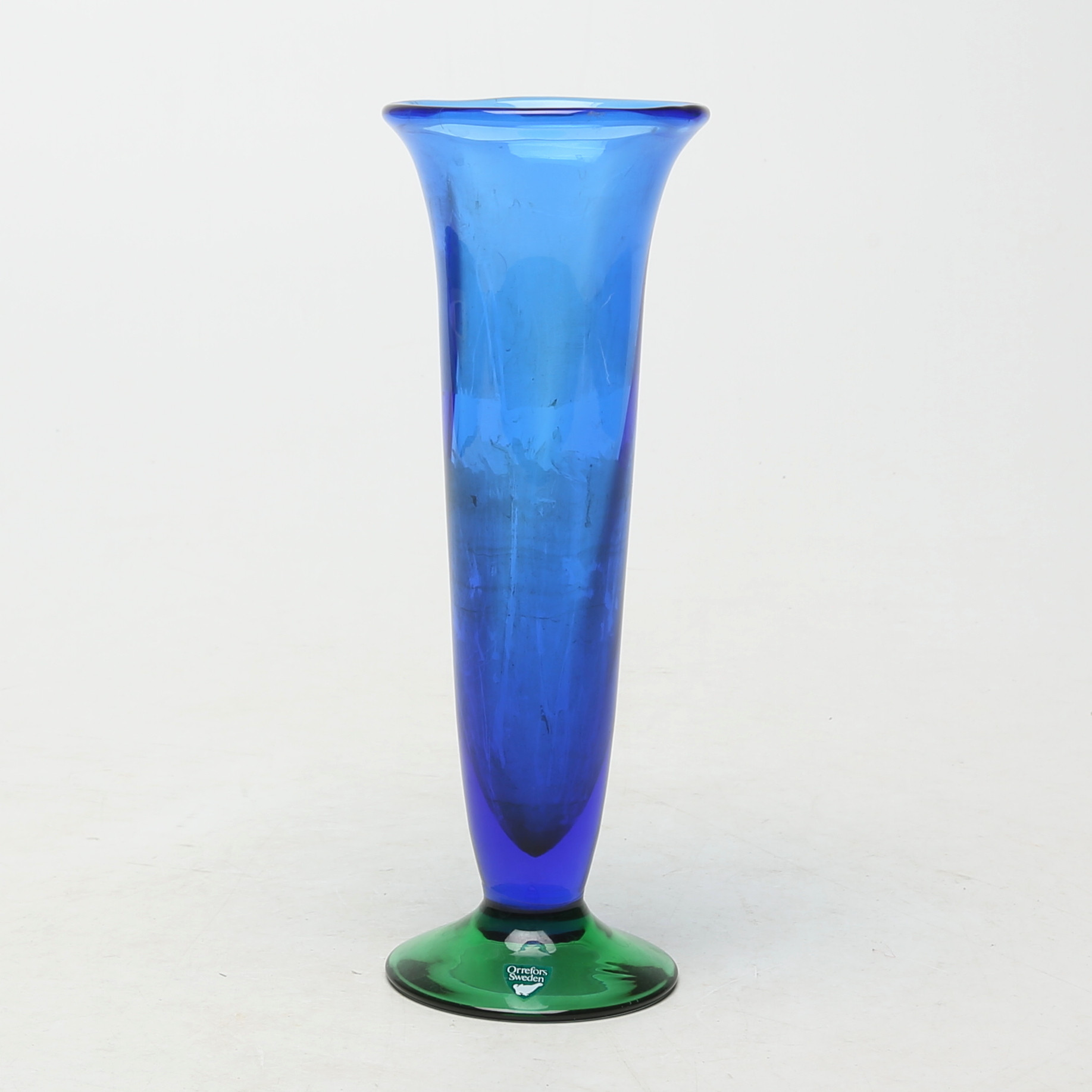 ERIKA LAGERBIELKE. VAS, glas, Orrefors, osignerad.