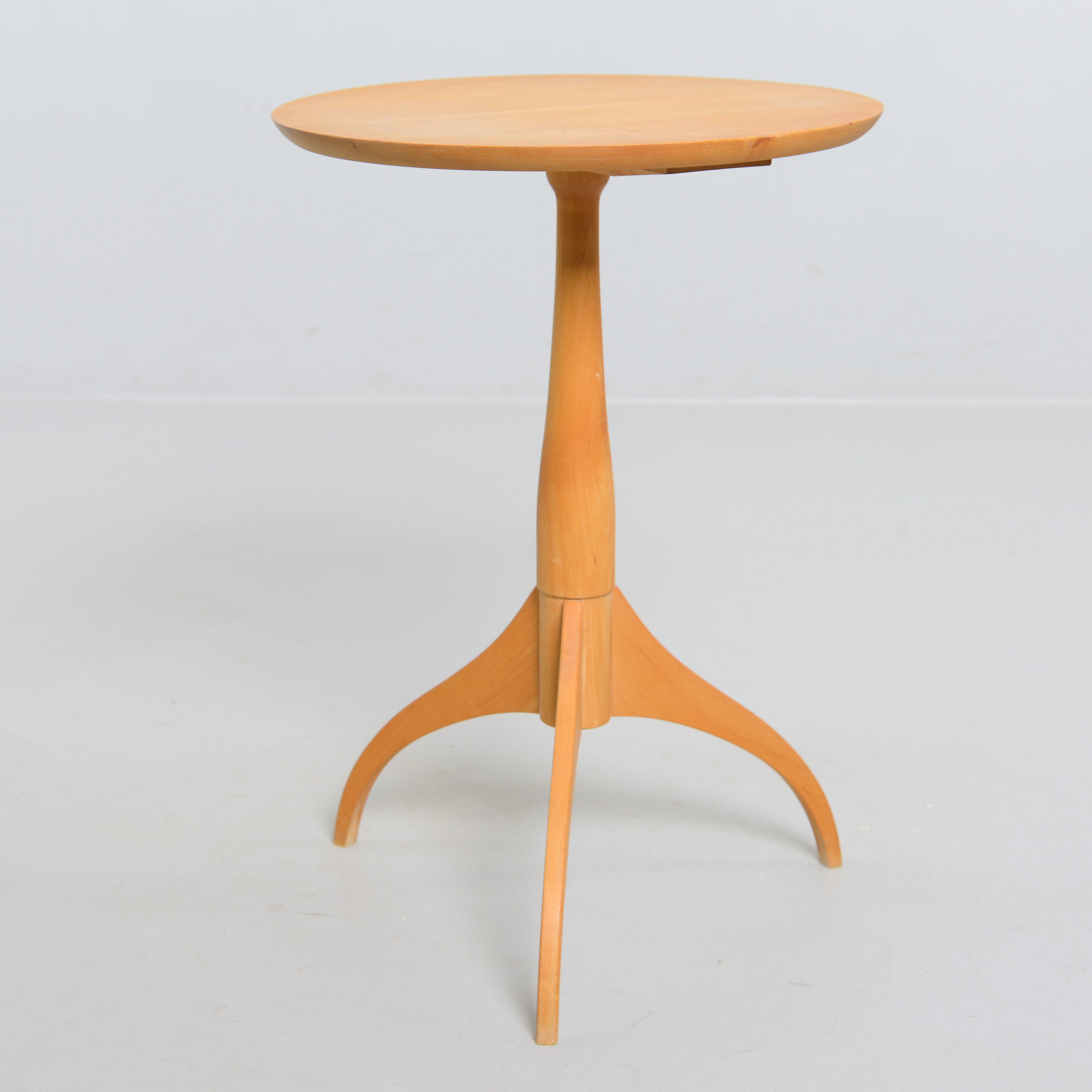 SIDOBORD, Shaker Workshops, USA, 1900-talets andra del.