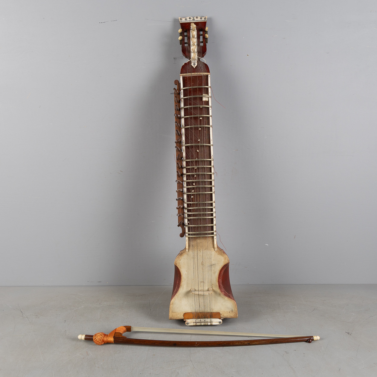 SITAR / DILRUBA, Indien, 1960-tal.