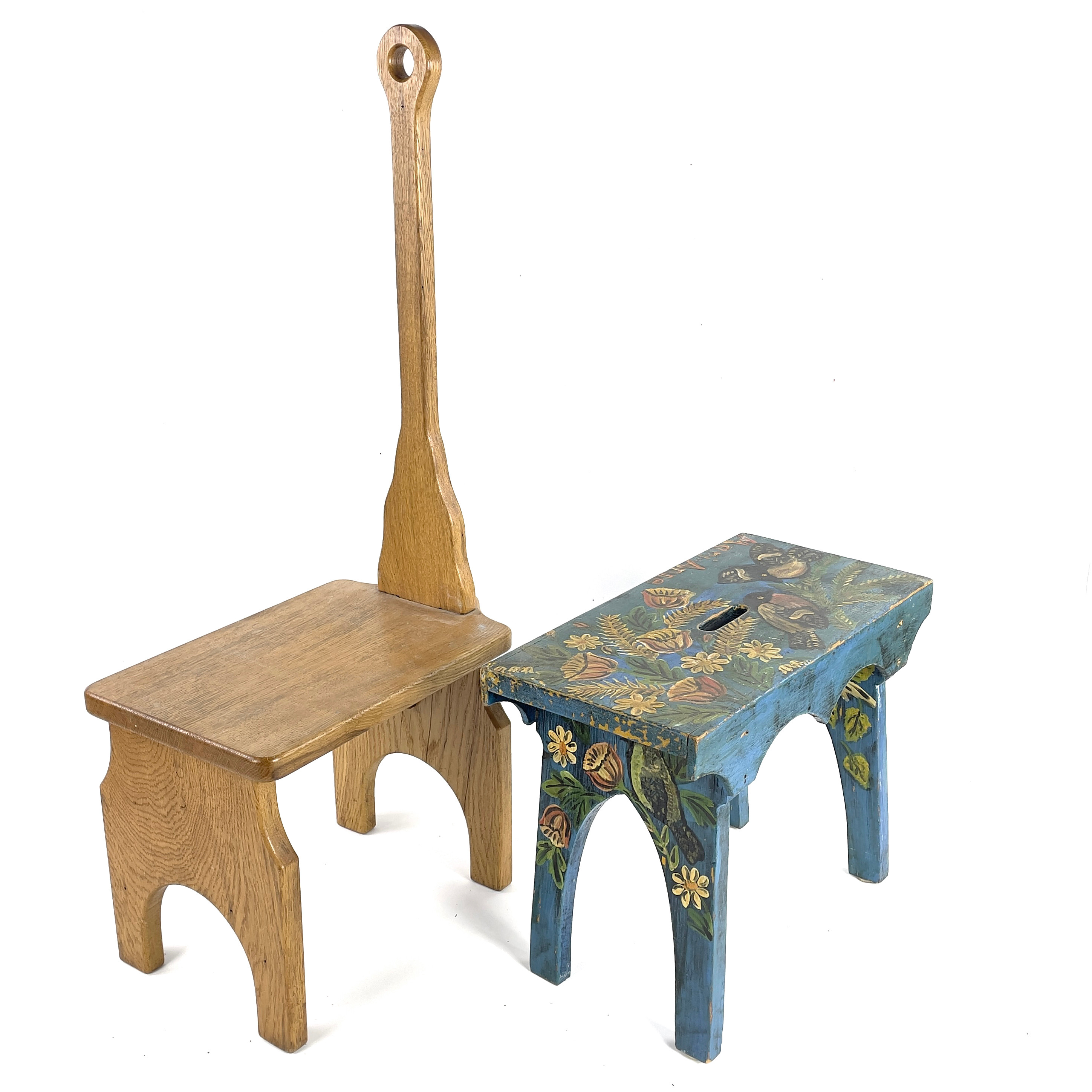 PALLAR, 2 st. Ek & bemålat trä, 1900/2000-tal.