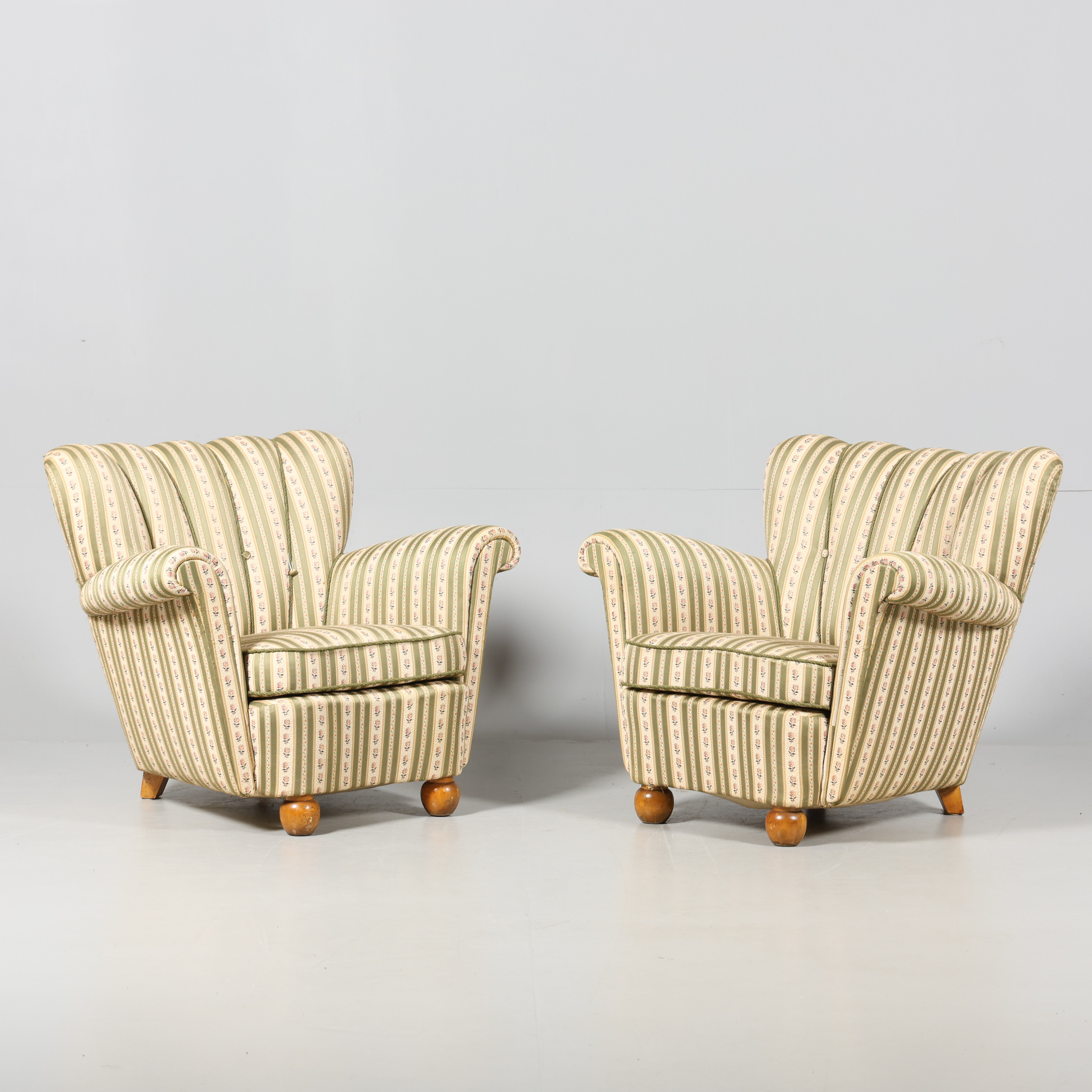 FÅTÖLJER, Ett par, Swedish modern, 1940-tal.