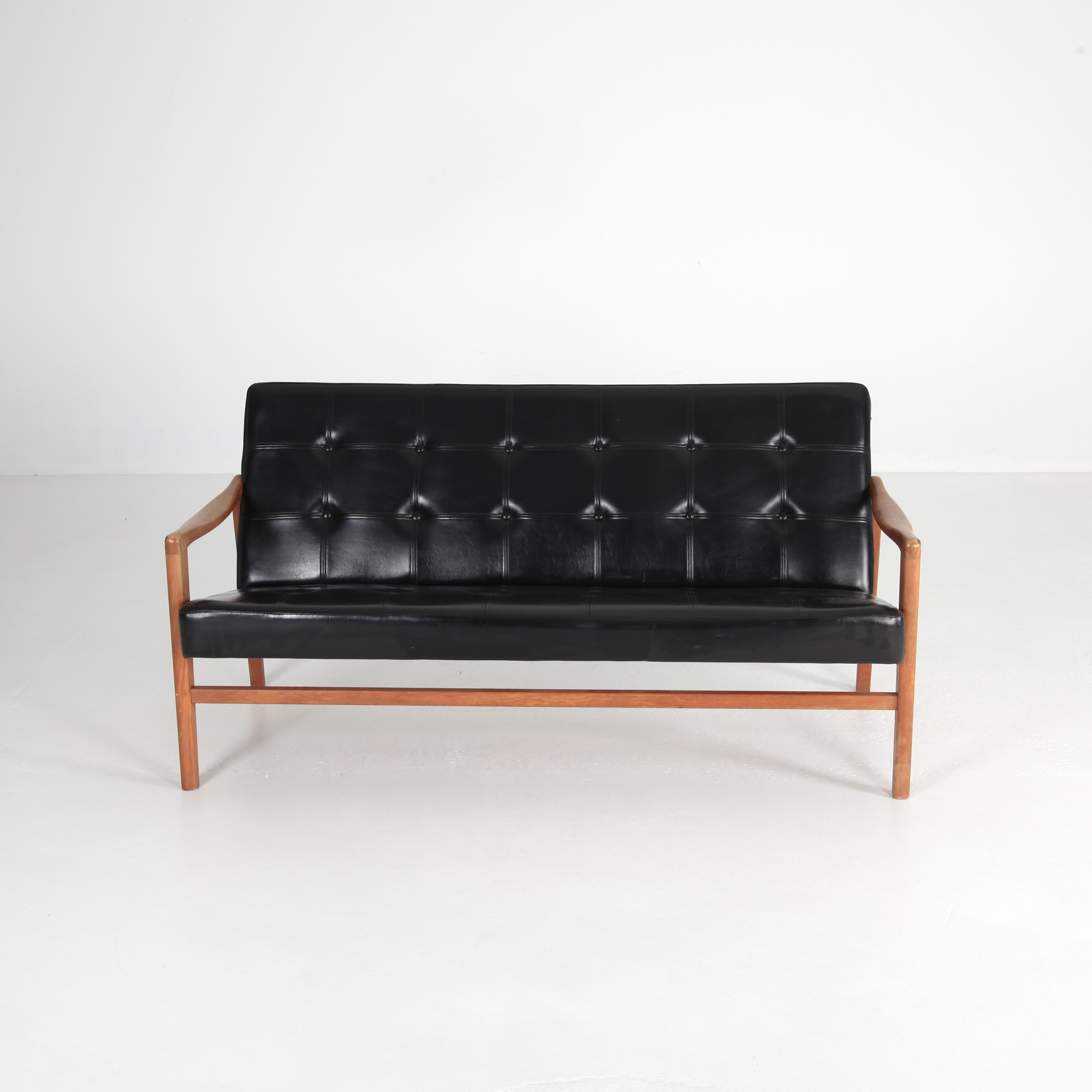 SOFFA, 150 cm lång, teak, Sverige 1960-tal.