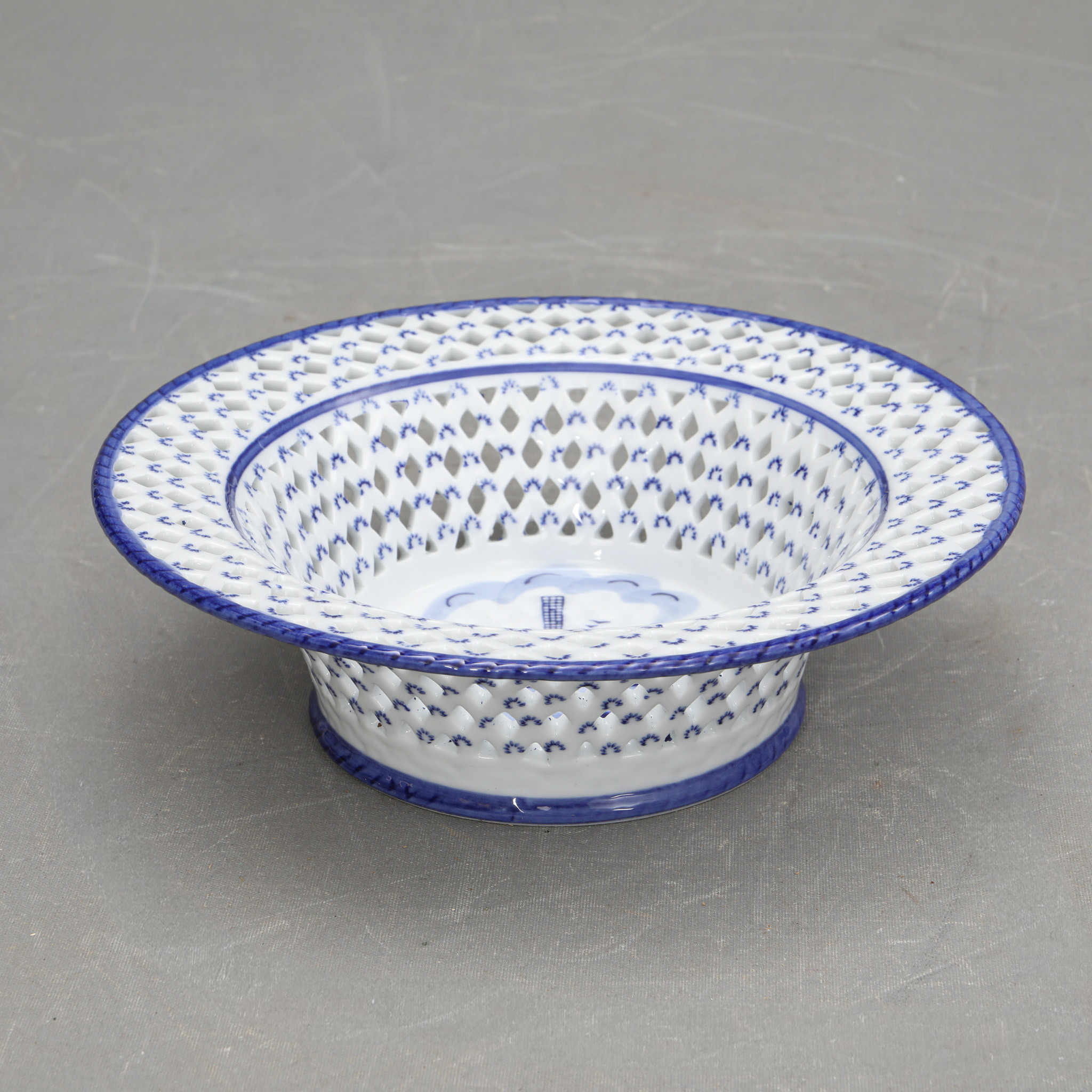 GALLERSKÅL, porslin, Holland.