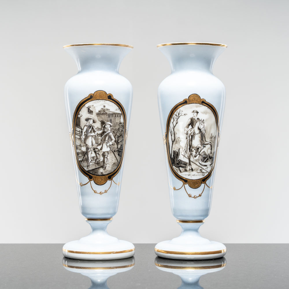 VASER, Opalglas, Frankrike, 1800-tal, 2 Delar.